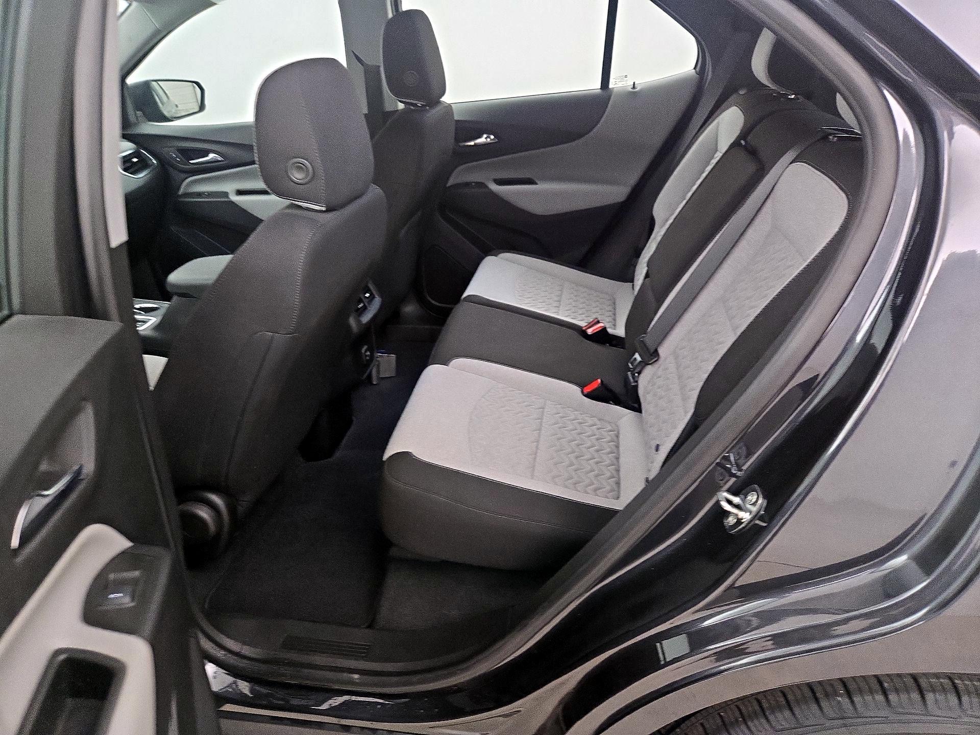 Thumbnail: 2022 Chevrolet Equinox - 19