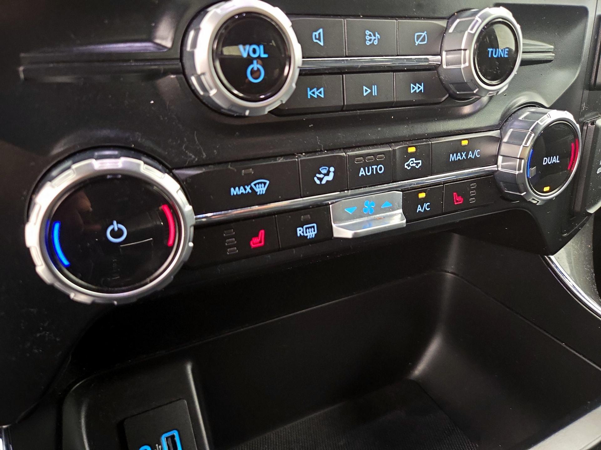 Thumbnail: 2023 Ford F-150 - 17