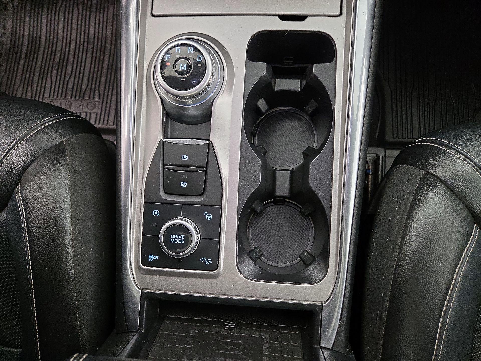 Thumbnail: 2020 Ford Explorer - 18