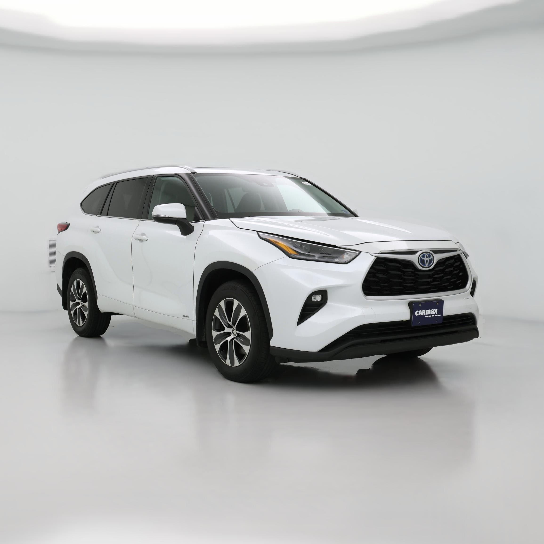Thumbnail: 2022 Toyota Highlander - 1