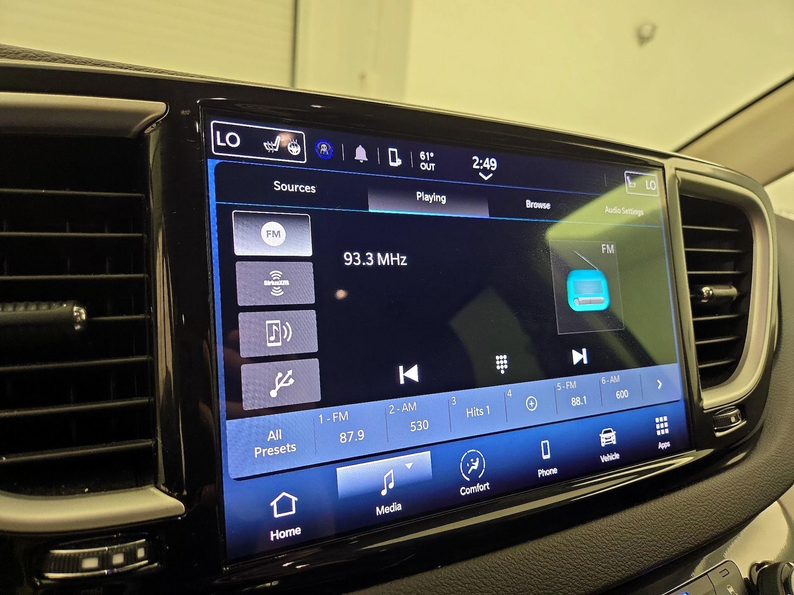 2024 Chrysler Pacifica Touring L - Photo 16