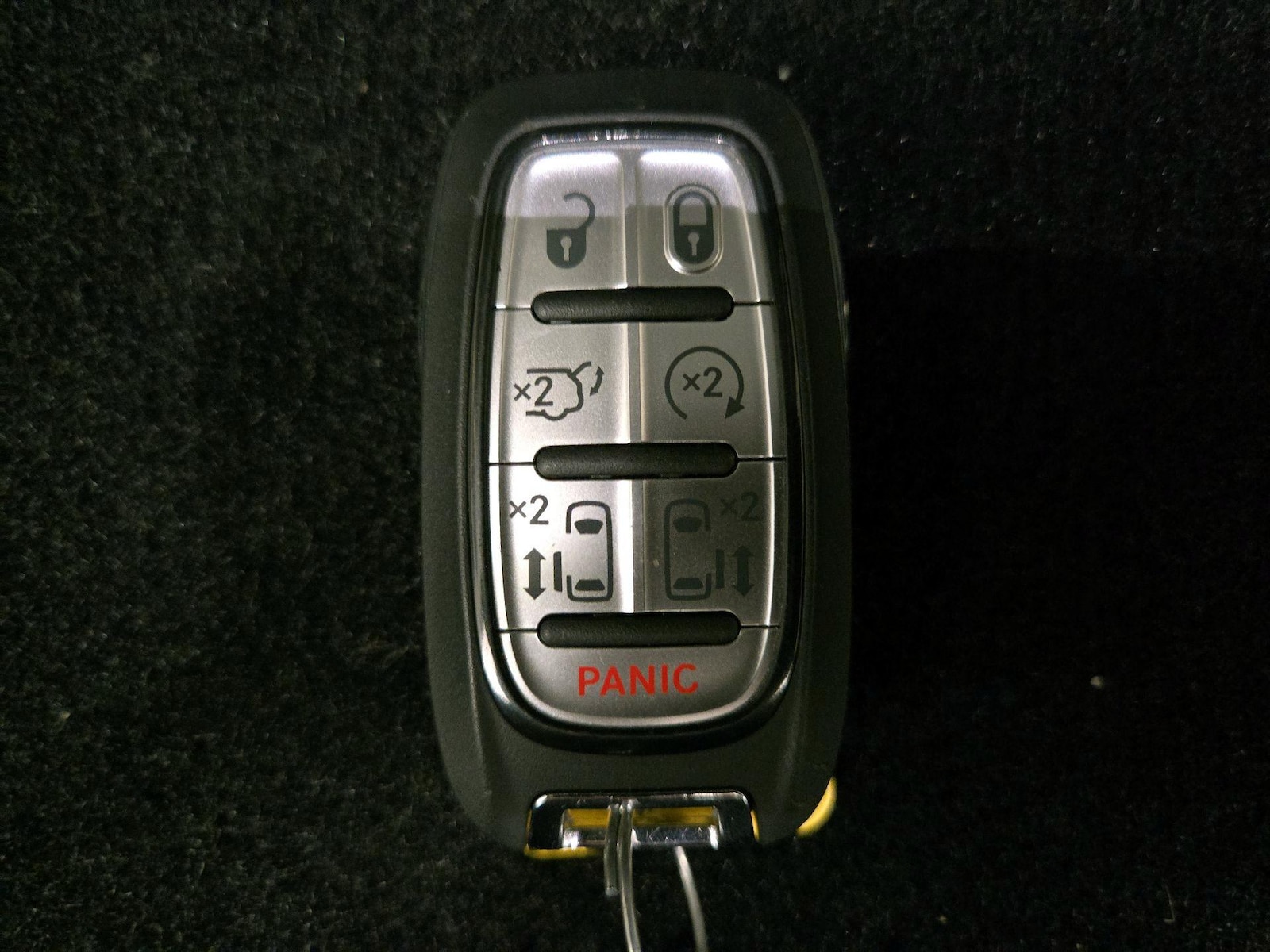 2024 Chrysler Pacifica Touring L - Photo 25