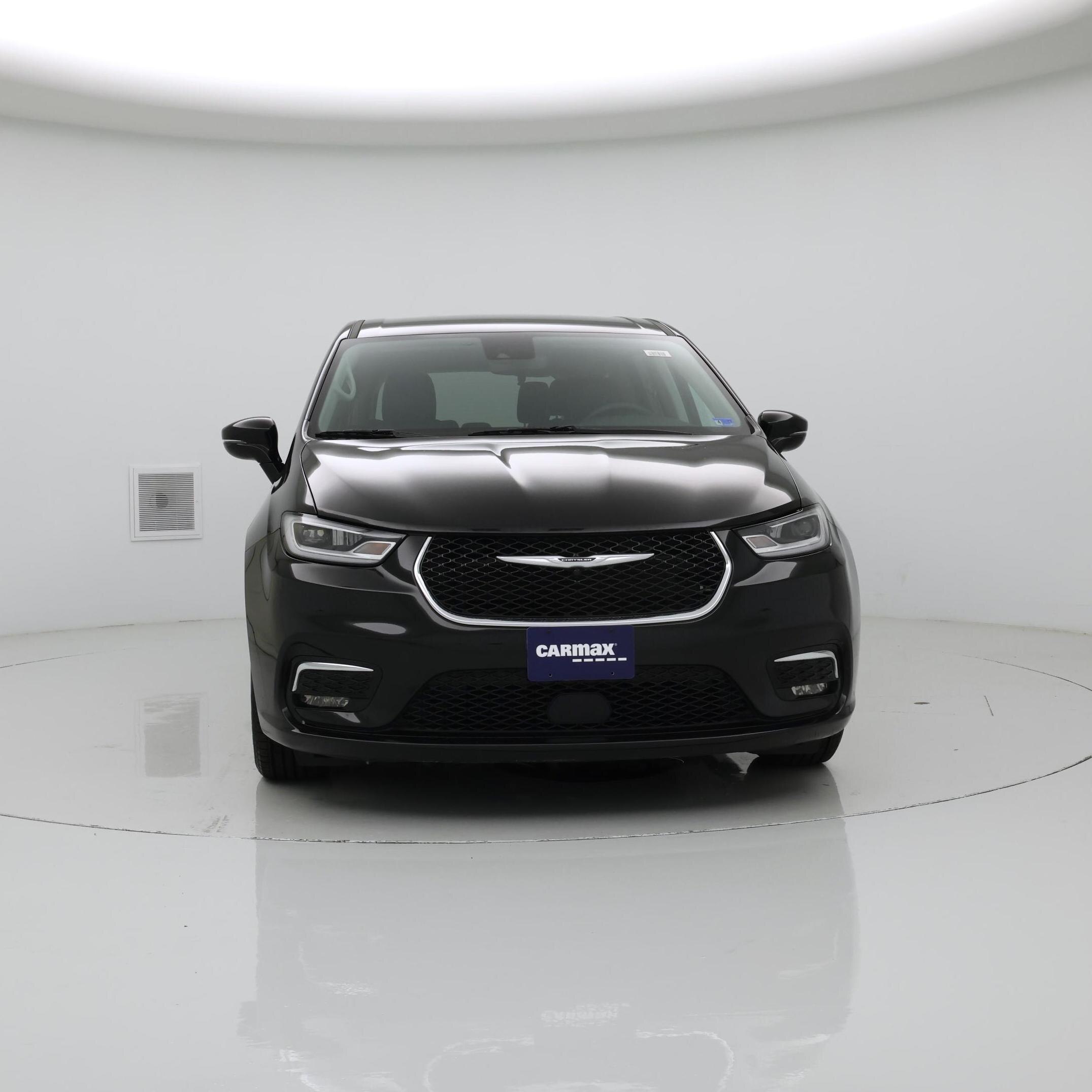 Thumbnail: 2024 Chrysler Pacifica - 5