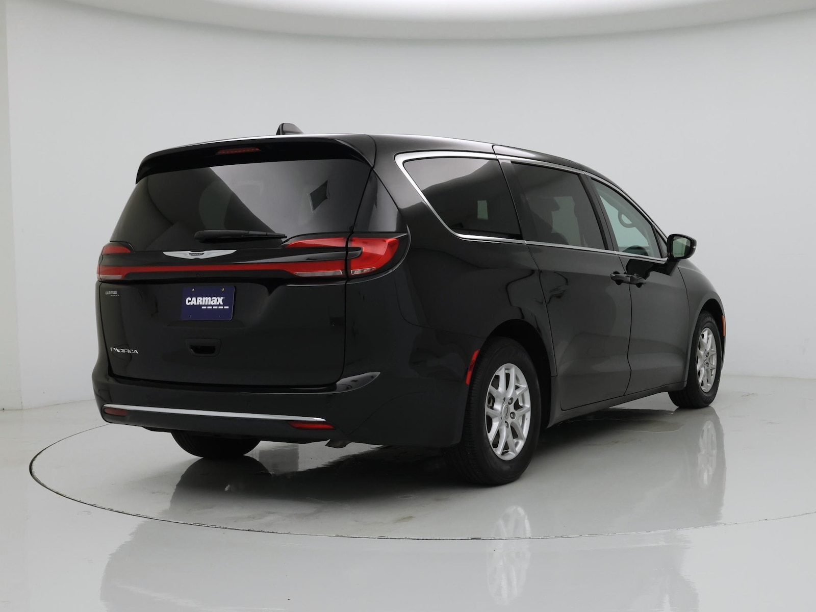 2024 Chrysler Pacifica Touring L - Photo 9