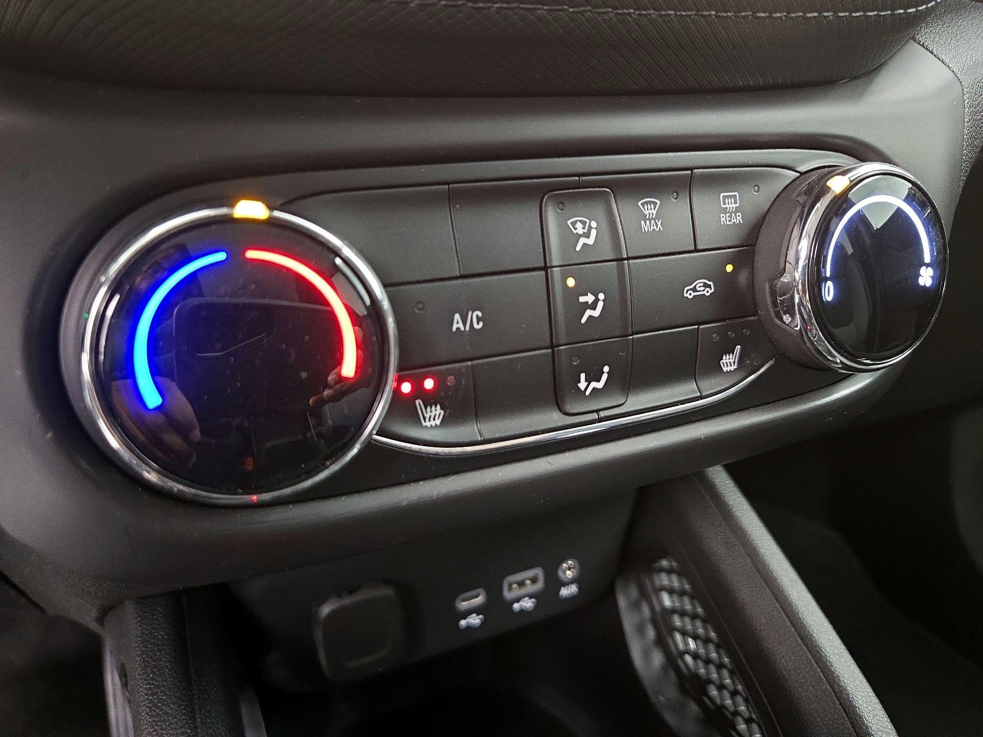 Thumbnail: 2022 Chevrolet TrailBlazer - 16