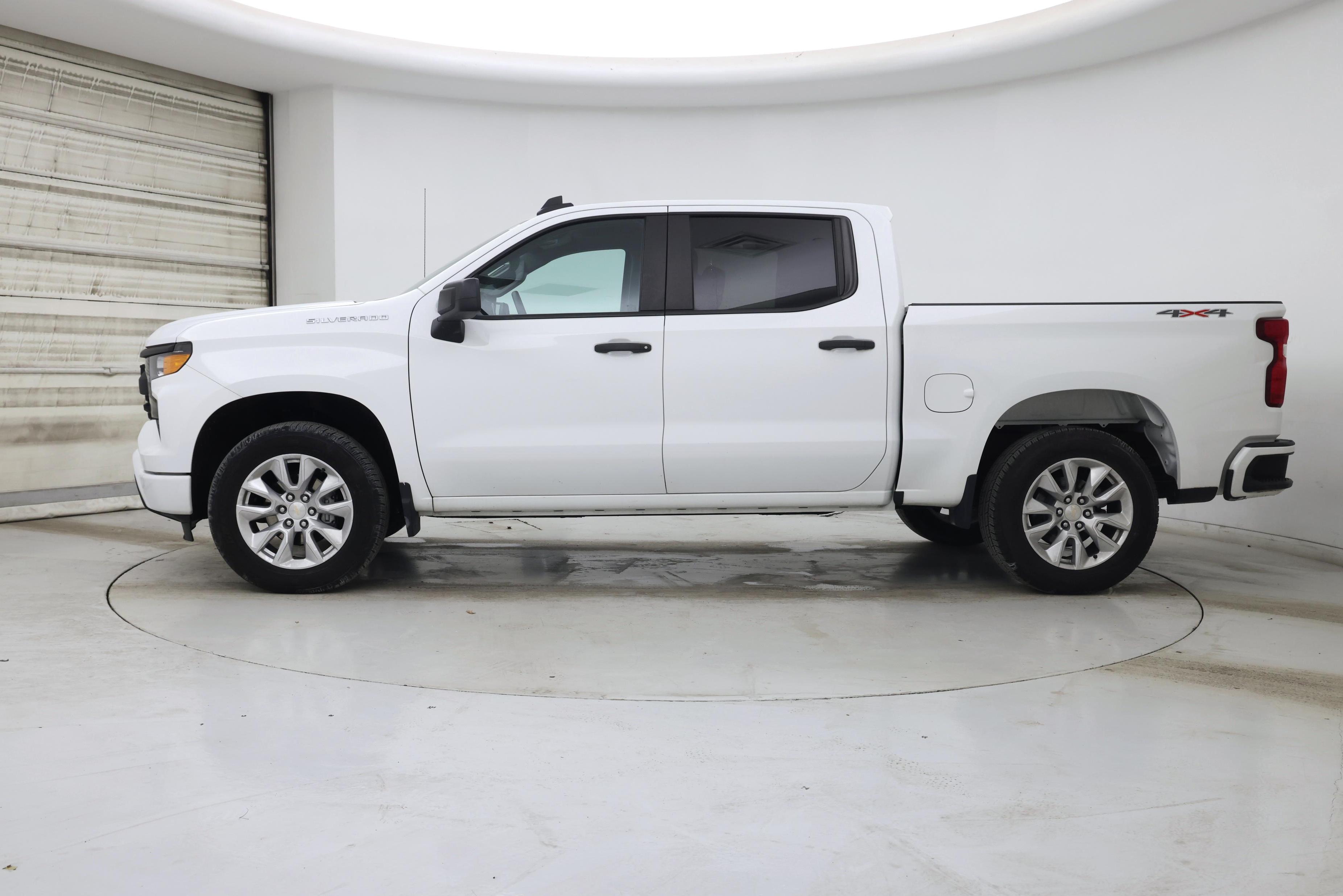 Thumbnail: 2022 Chevrolet Silverado 1500 - 3