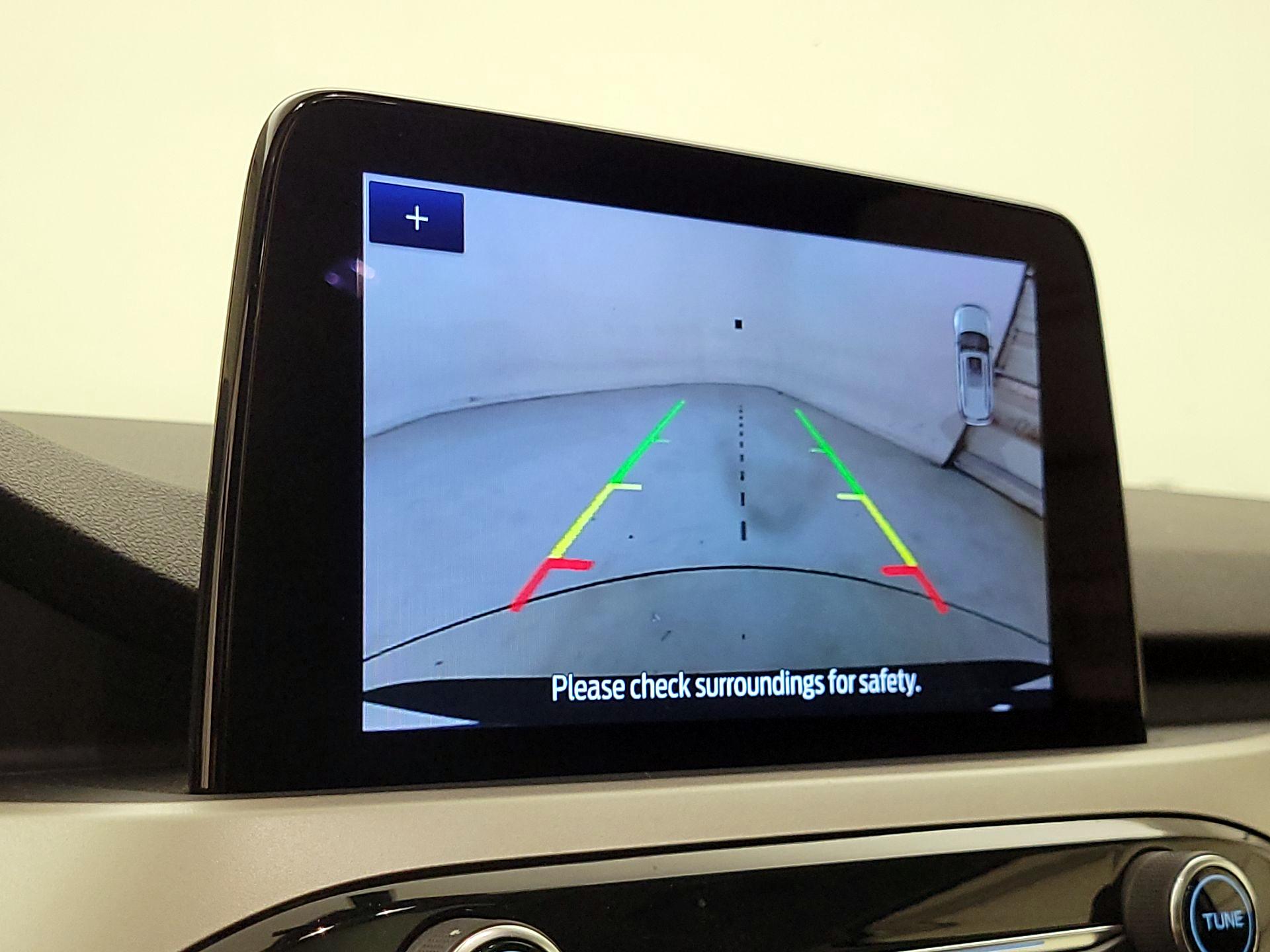 Thumbnail: 2022 Ford Escape - 14