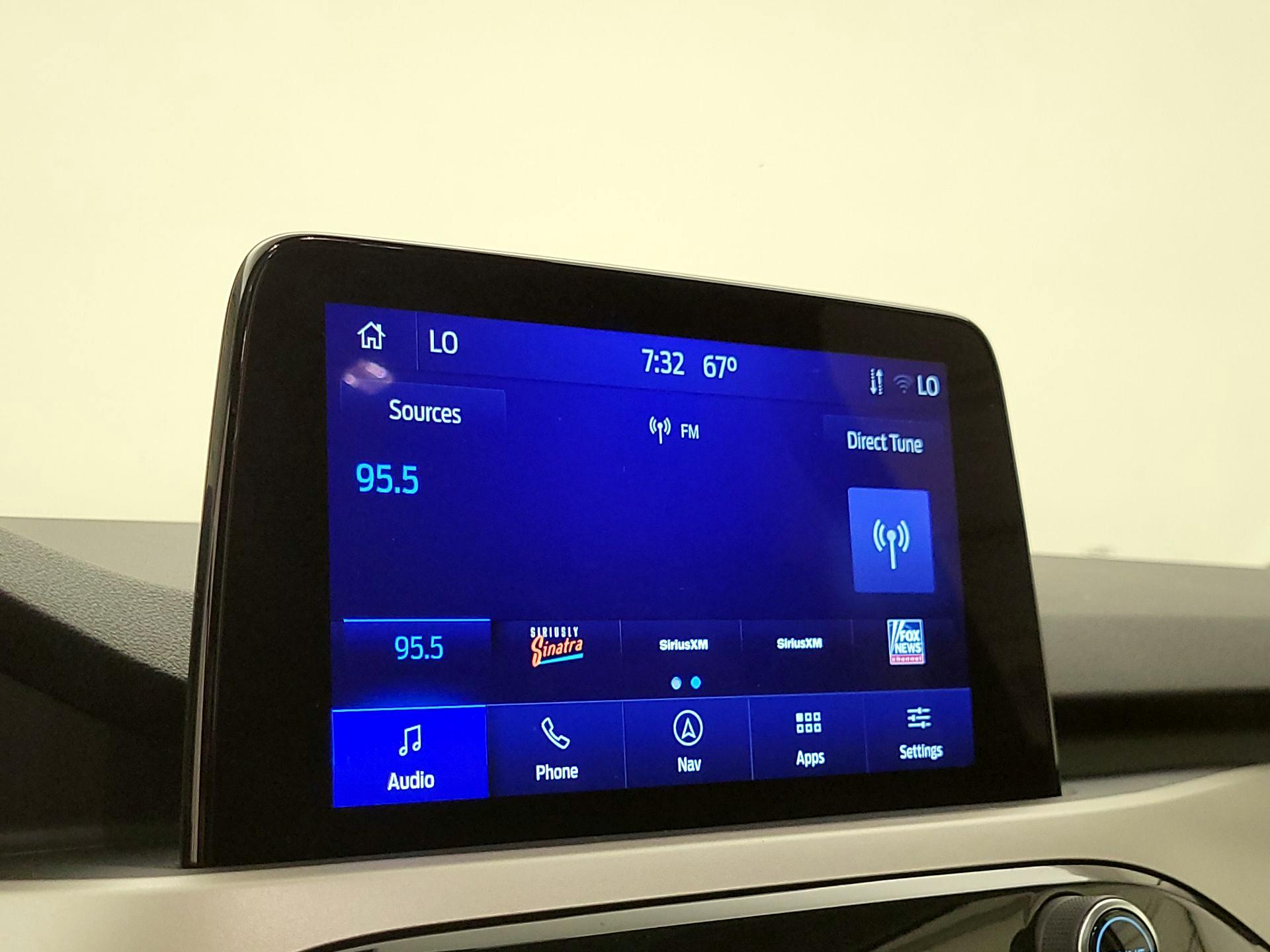 Thumbnail: 2022 Ford Escape - 15