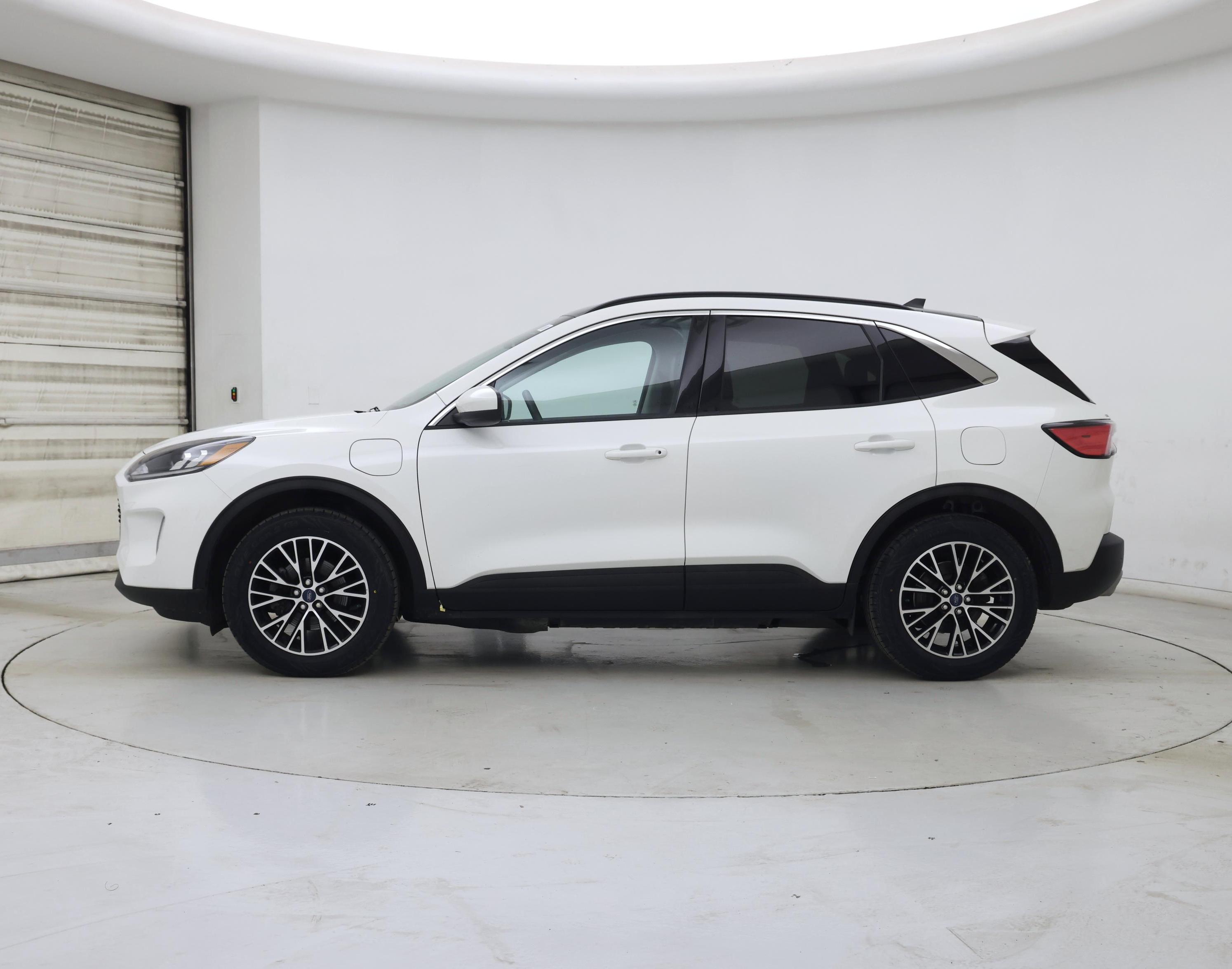 Thumbnail: 2022 Ford Escape - 3