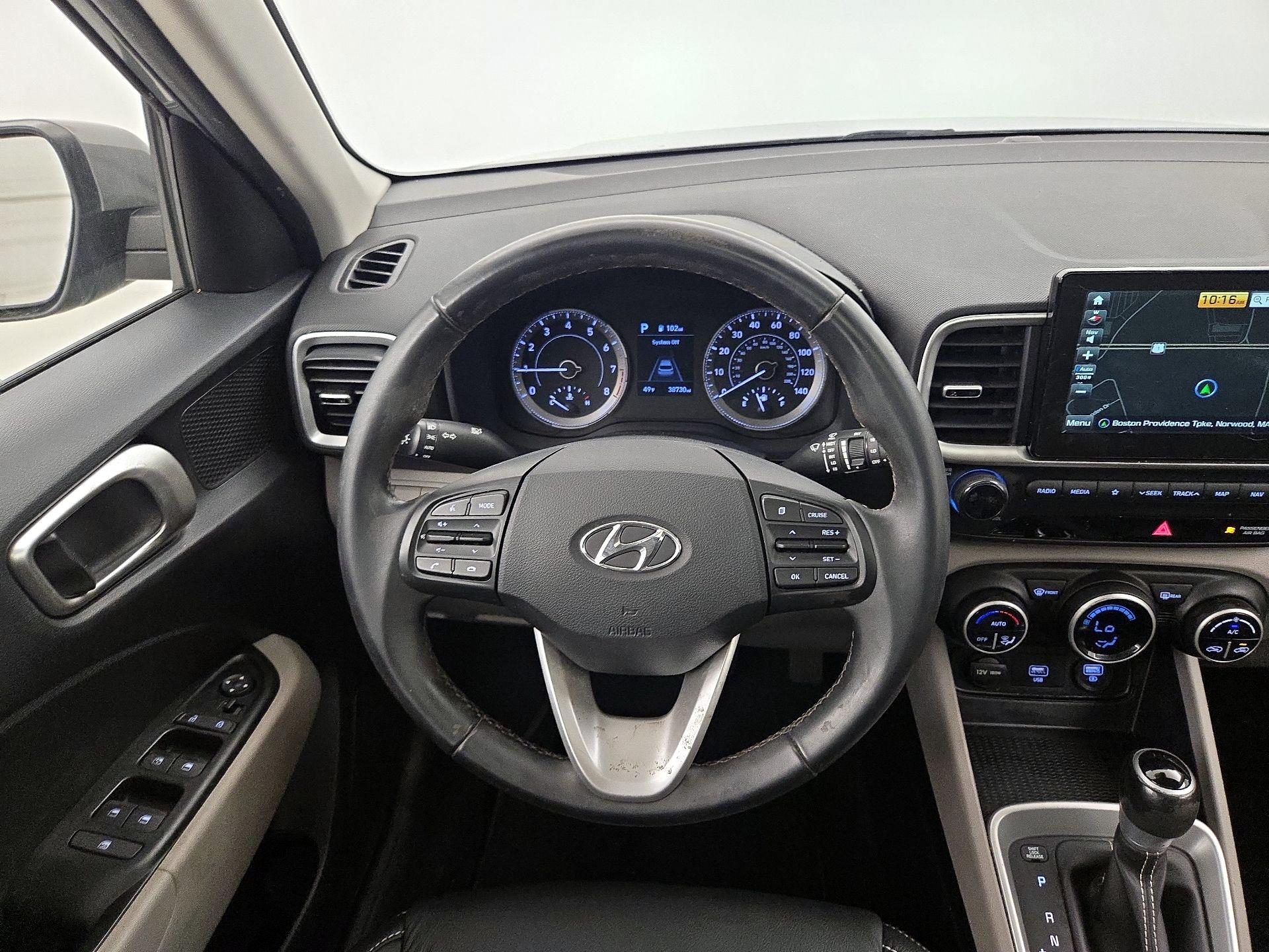 Thumbnail: 2020 Hyundai Venue - 10