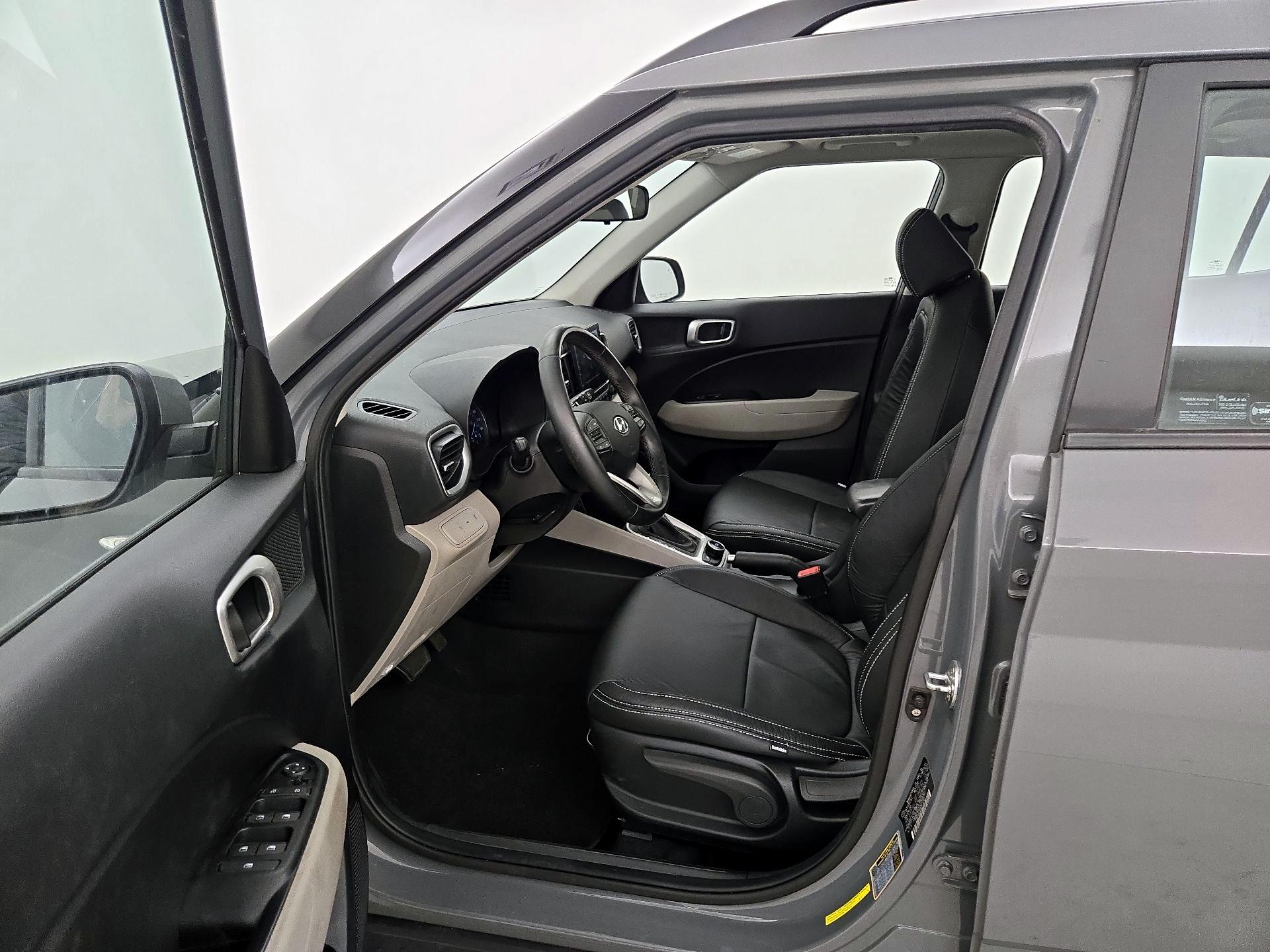 Thumbnail: 2020 Hyundai Venue - 11