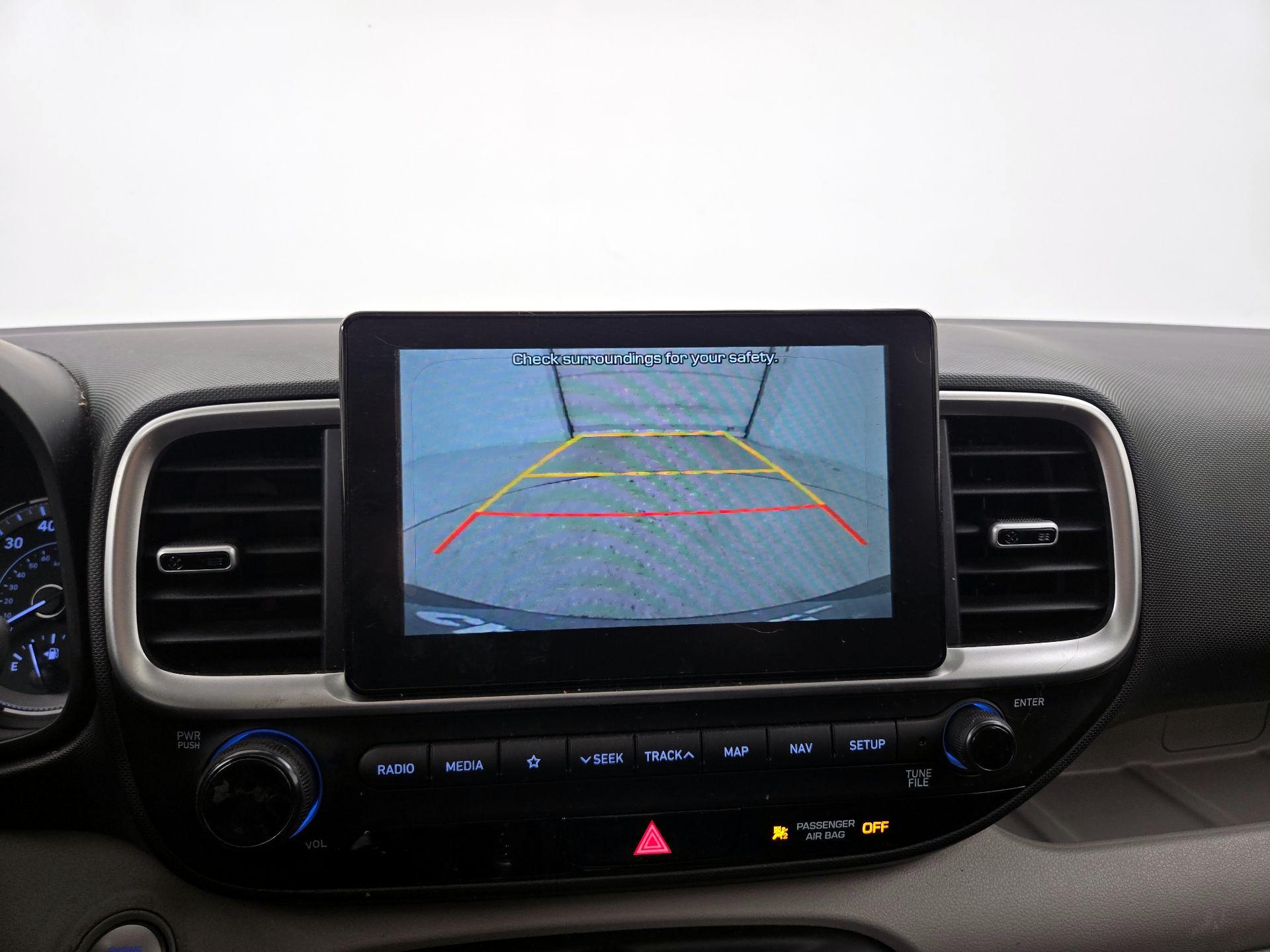 Thumbnail: 2020 Hyundai Venue - 15