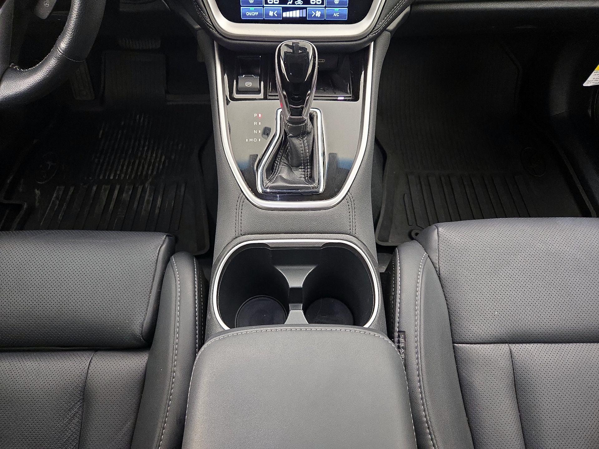 Thumbnail: 2022 Subaru Outback - 17