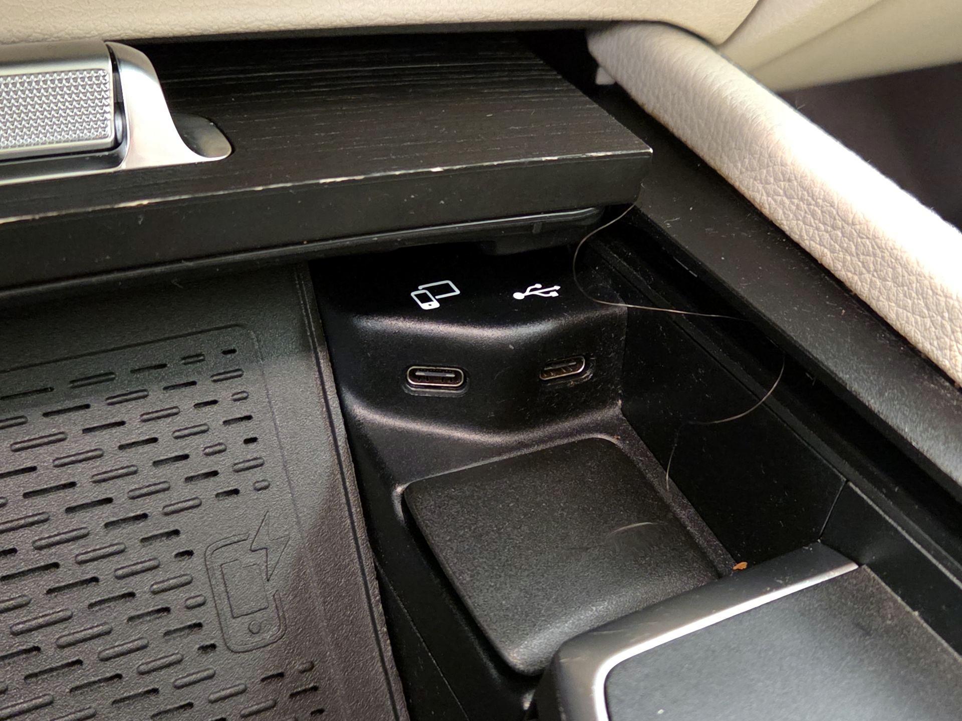 Thumbnail: 2020 Mercedes-Benz GLE - 18