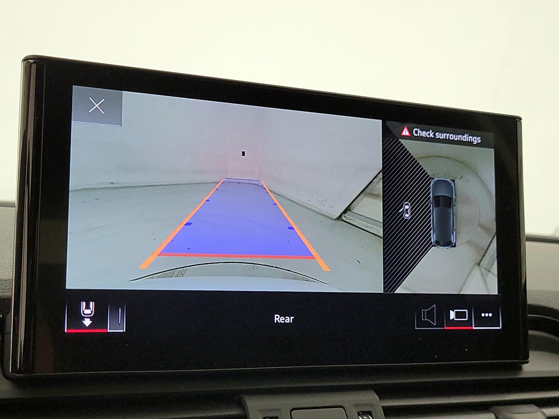 Thumbnail: 2023 Audi Q5 - 14