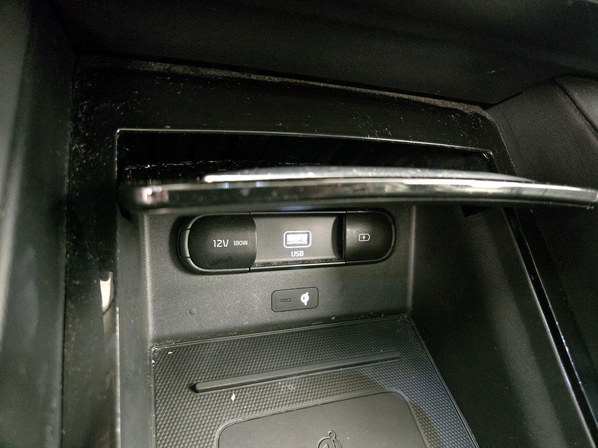 Thumbnail: 2021 Kia Telluride - 19