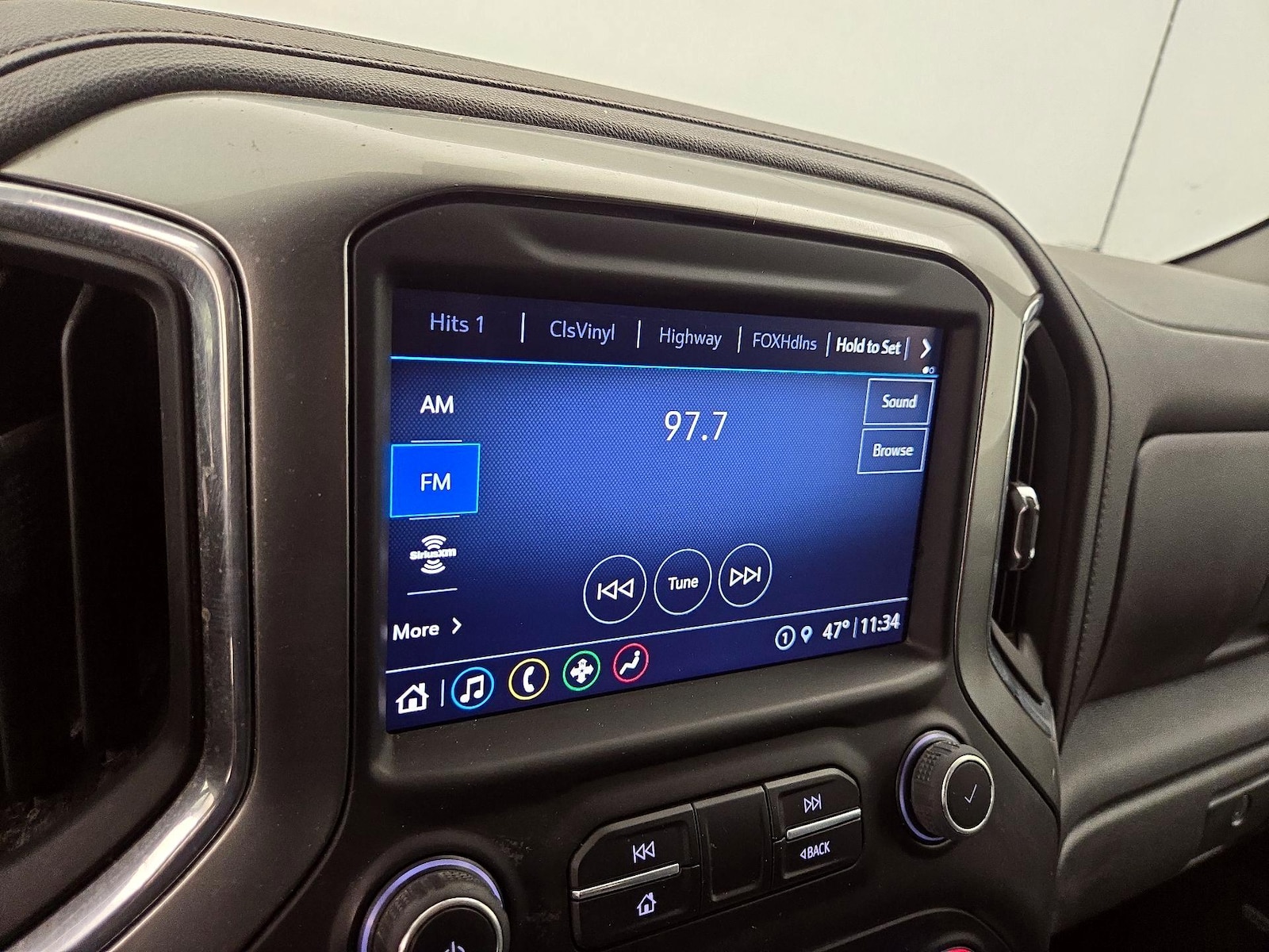 2022 Chevrolet Silverado 1500 Limited RST - Photo 16