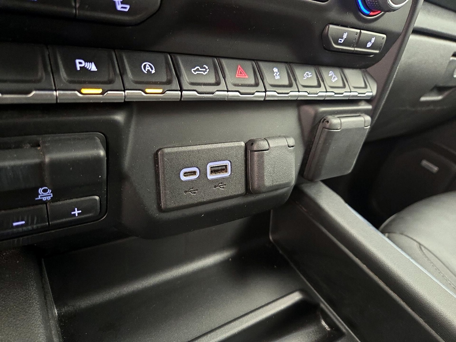 2022 Chevrolet Silverado 1500 Limited RST - Photo 19
