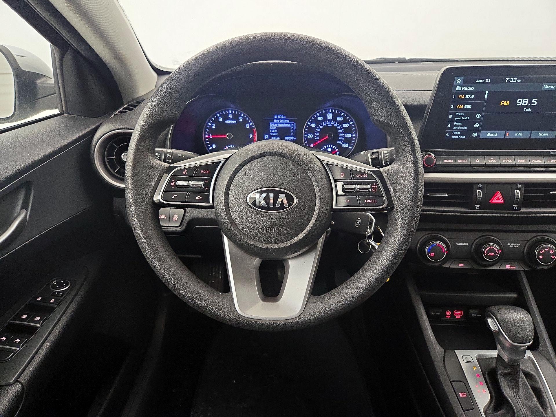 Thumbnail: 2020 Kia Forte - 10