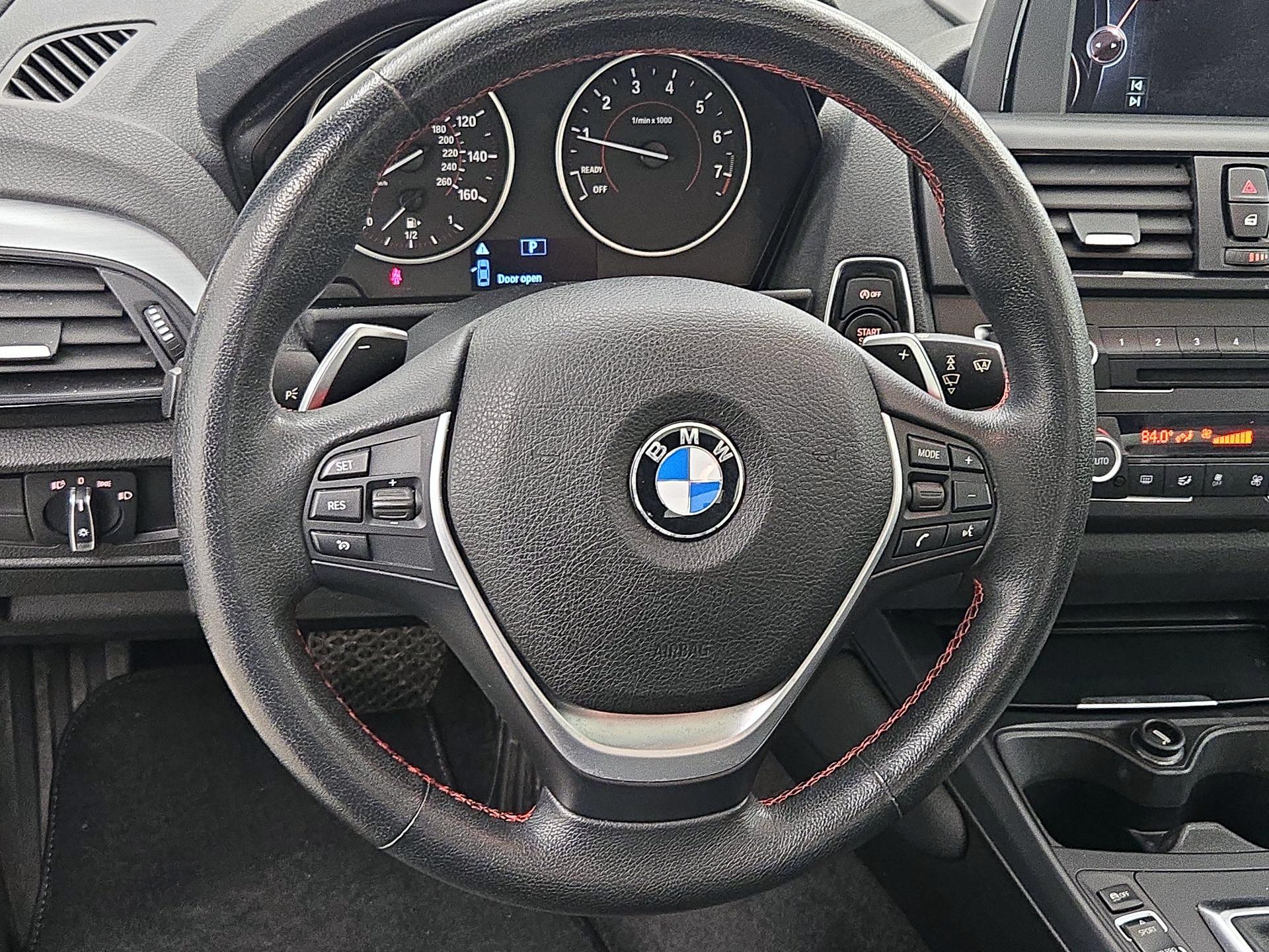 Thumbnail: 2015 BMW 2 Series - 10