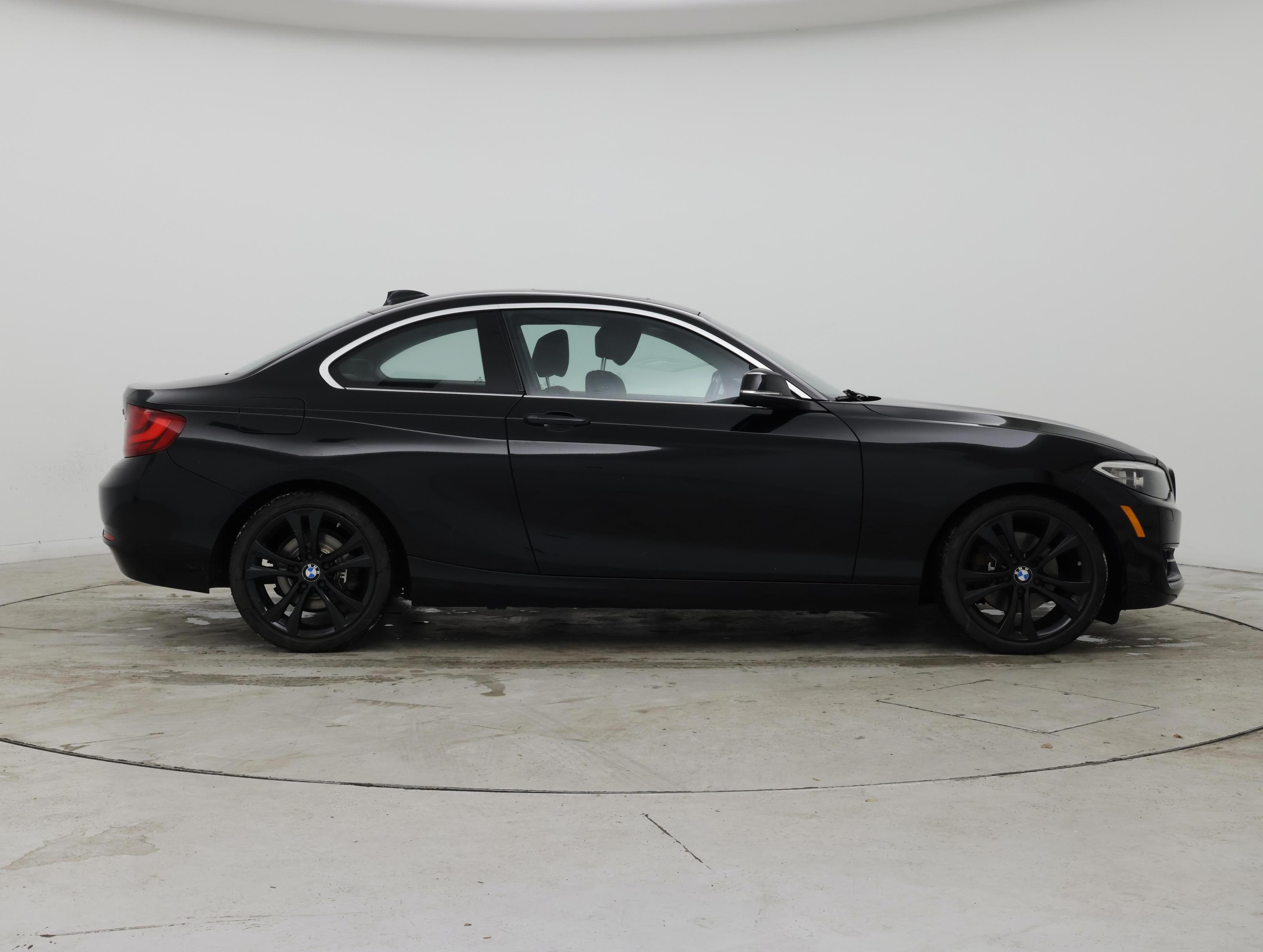 Thumbnail: 2015 BMW 2 Series - 7