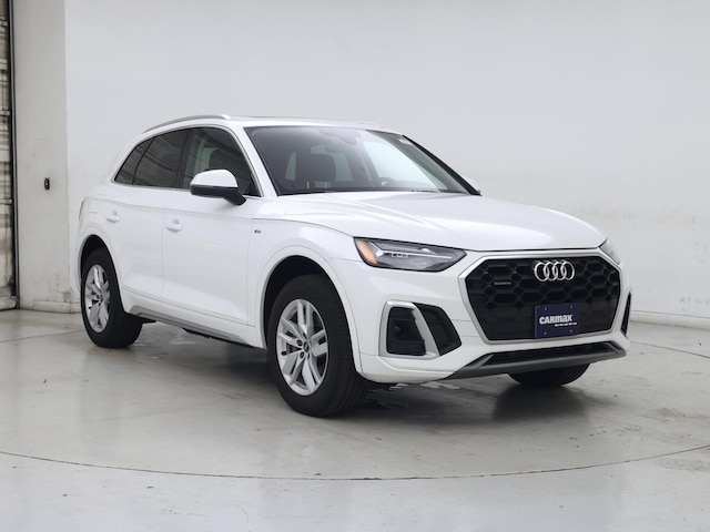 White 2023 Audi Q5 quattro Premium S Line 45 TFSI SUV / Crossover All-Wheel Drive Automatic