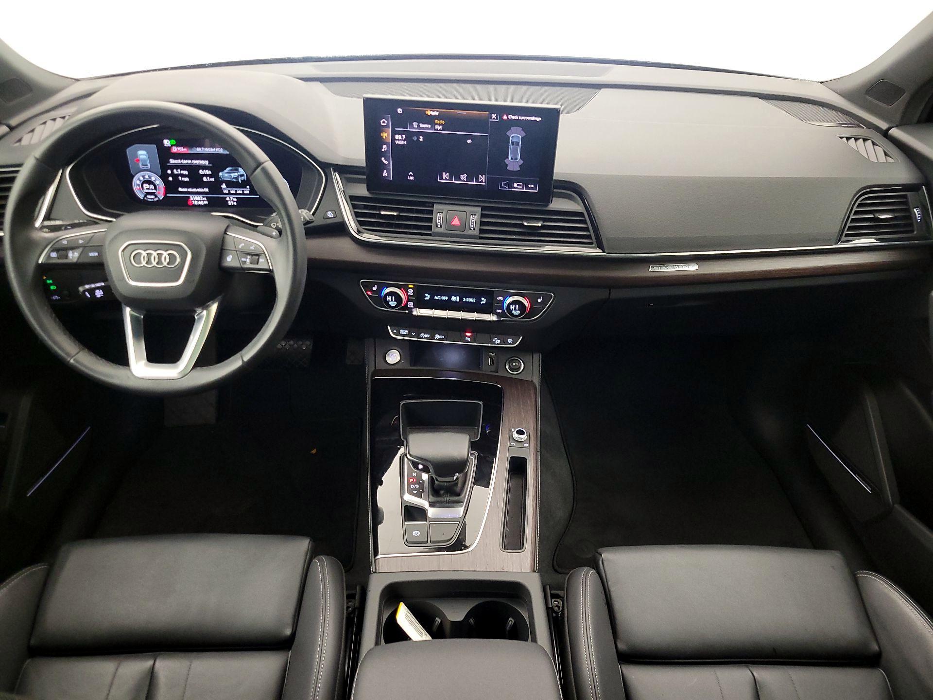 Thumbnail: 2023 Audi Q5 - 9