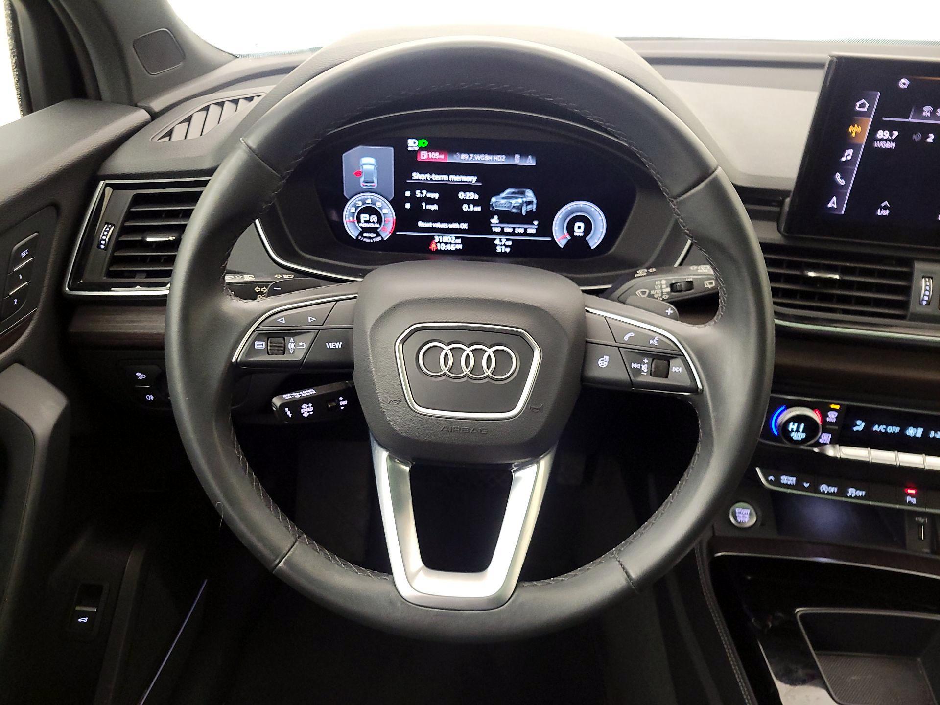 Thumbnail: 2023 Audi Q5 - 10