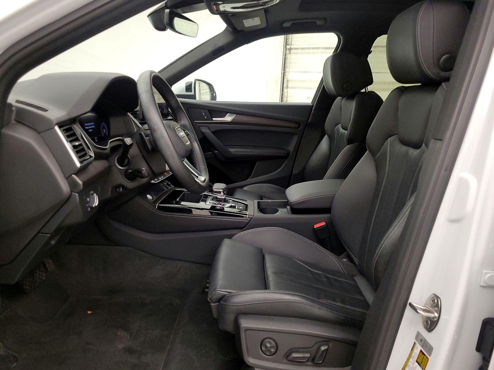 Thumbnail: 2023 Audi Q5 - 11