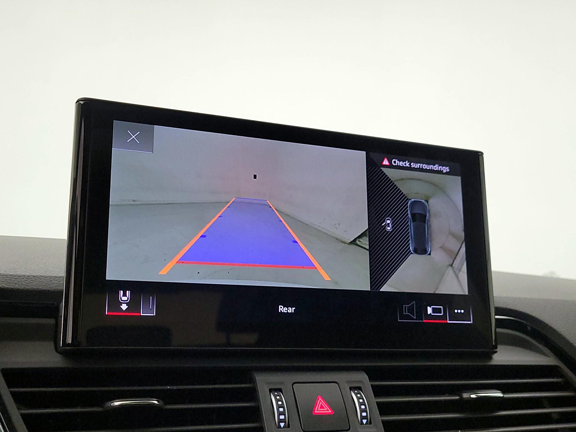 Thumbnail: 2023 Audi Q5 - 14