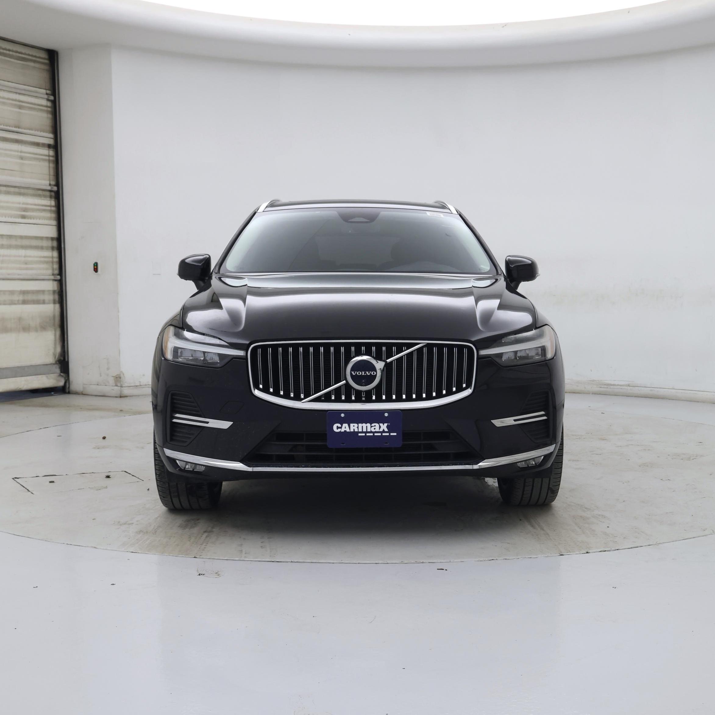 Thumbnail: 2023 Volvo XC60 - 5