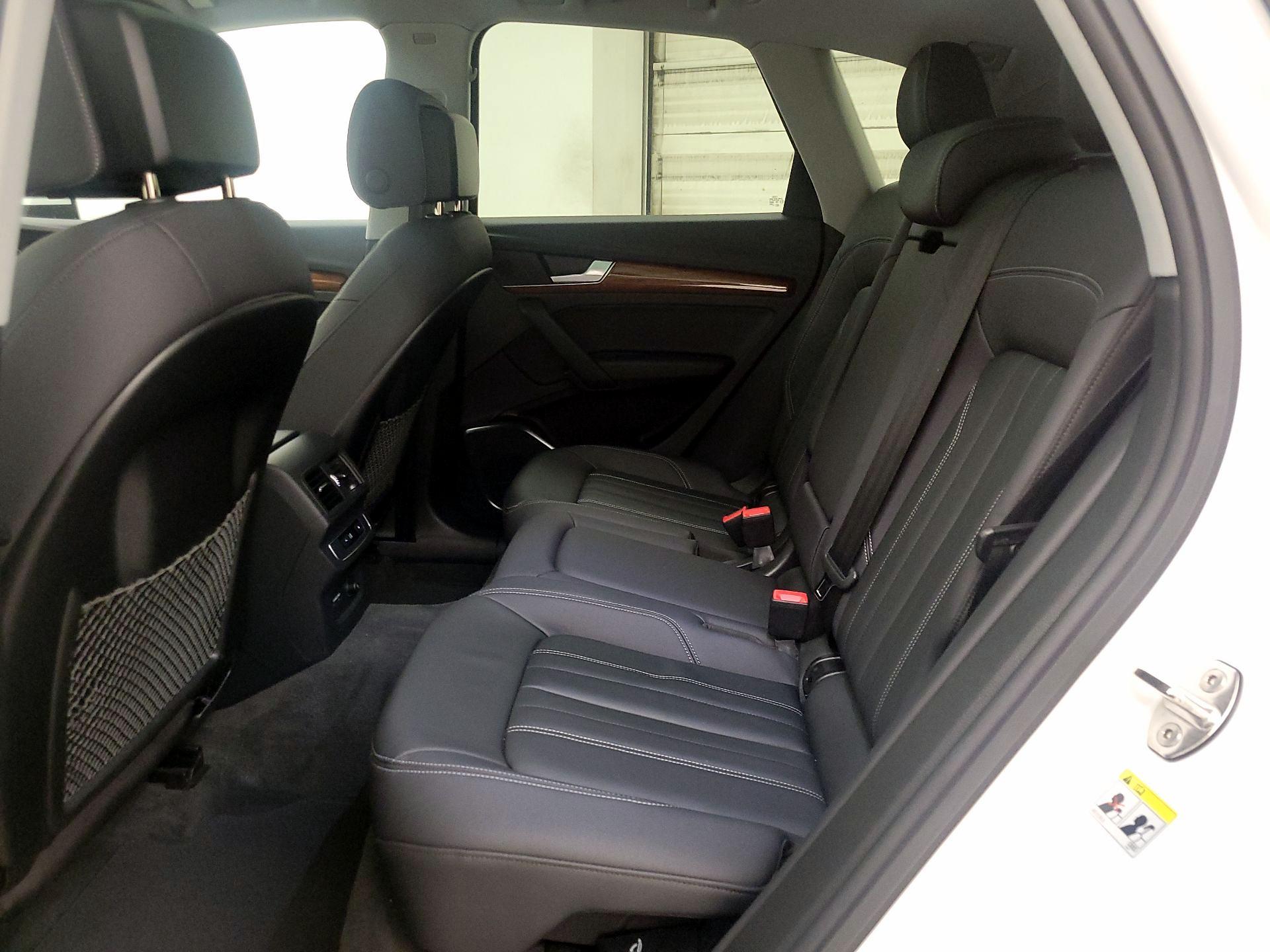 Thumbnail: 2023 Audi Q5 - 20