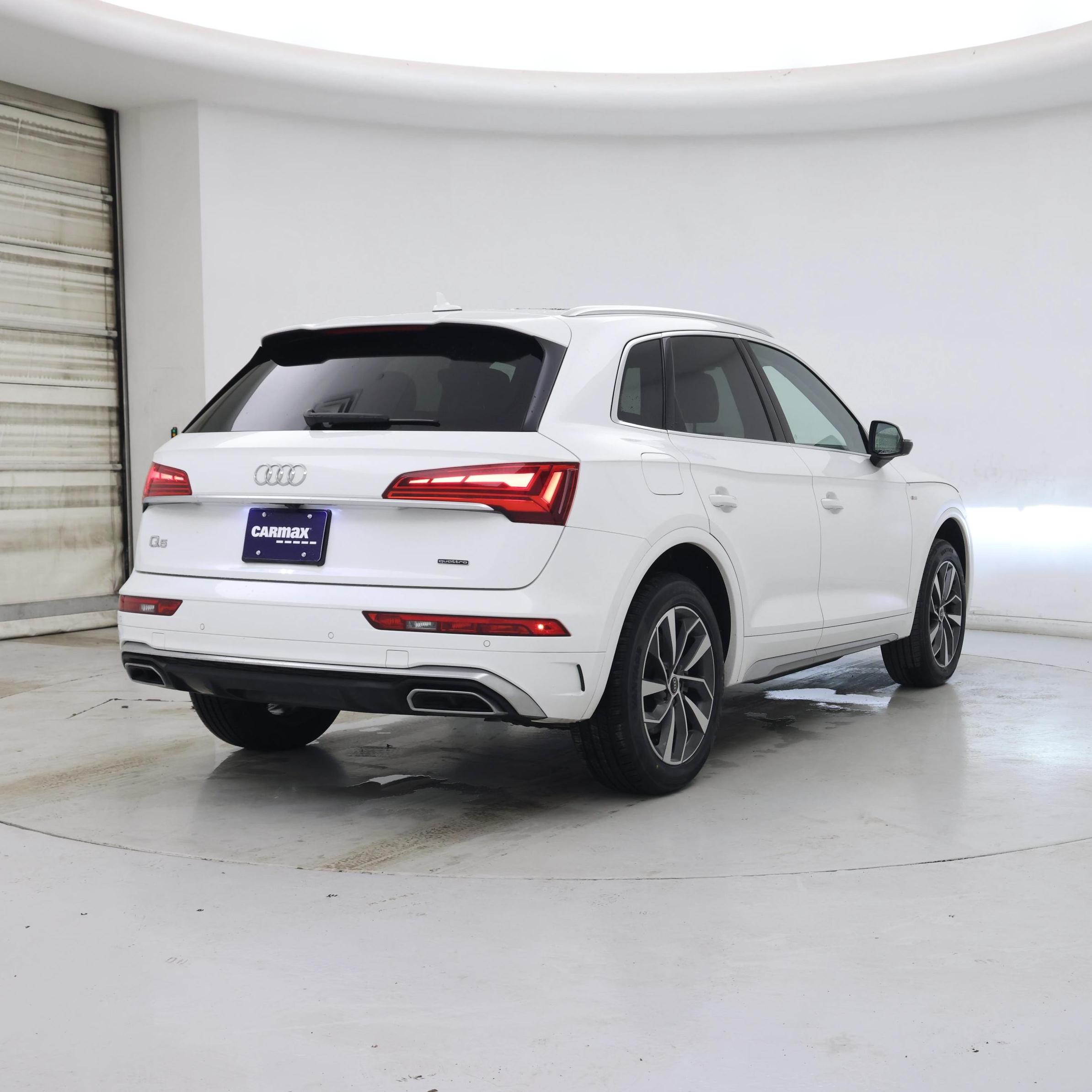 Thumbnail: 2022 Audi Q5 - 8