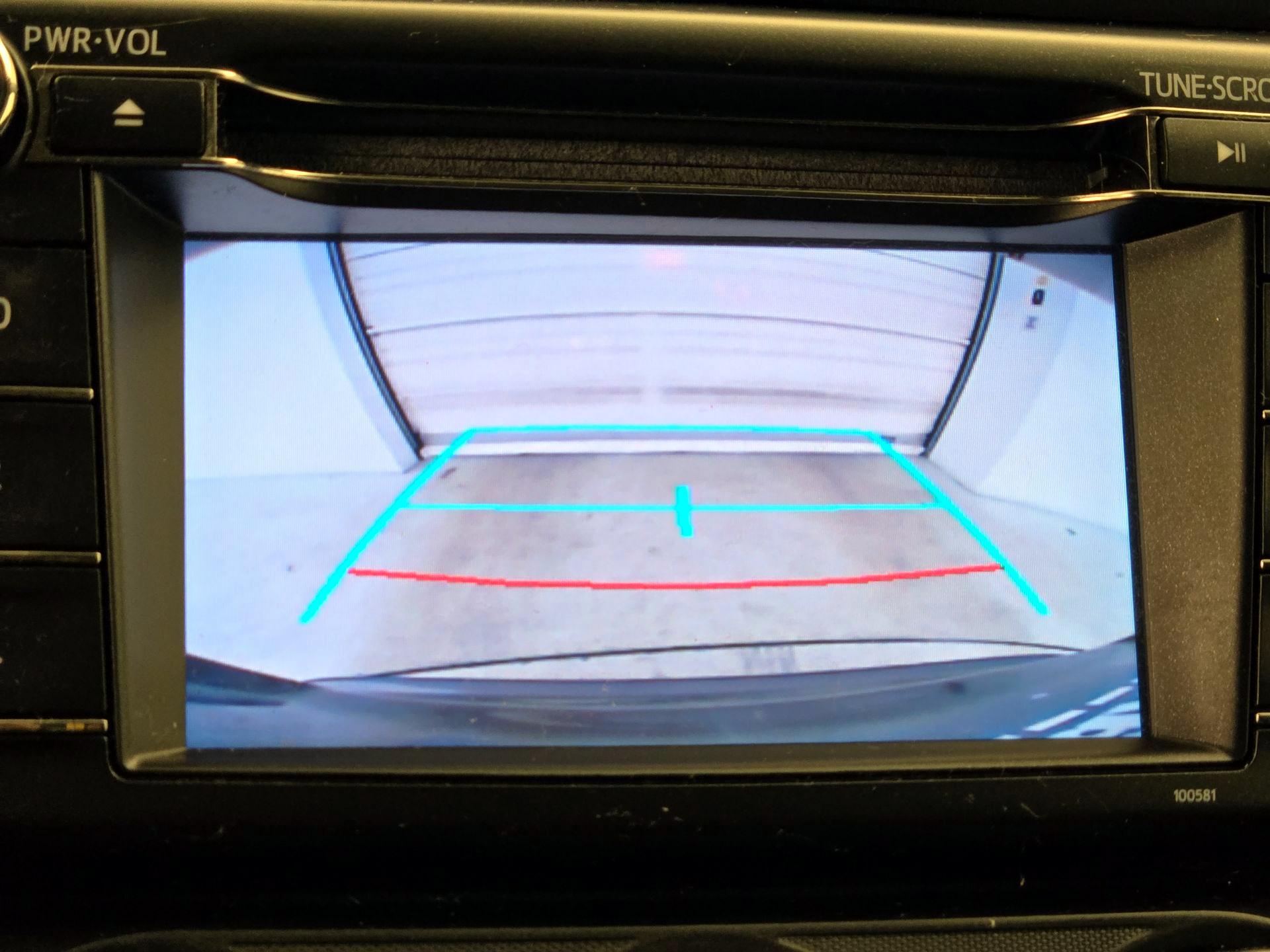 Thumbnail: 2017 Toyota RAV4 - 14