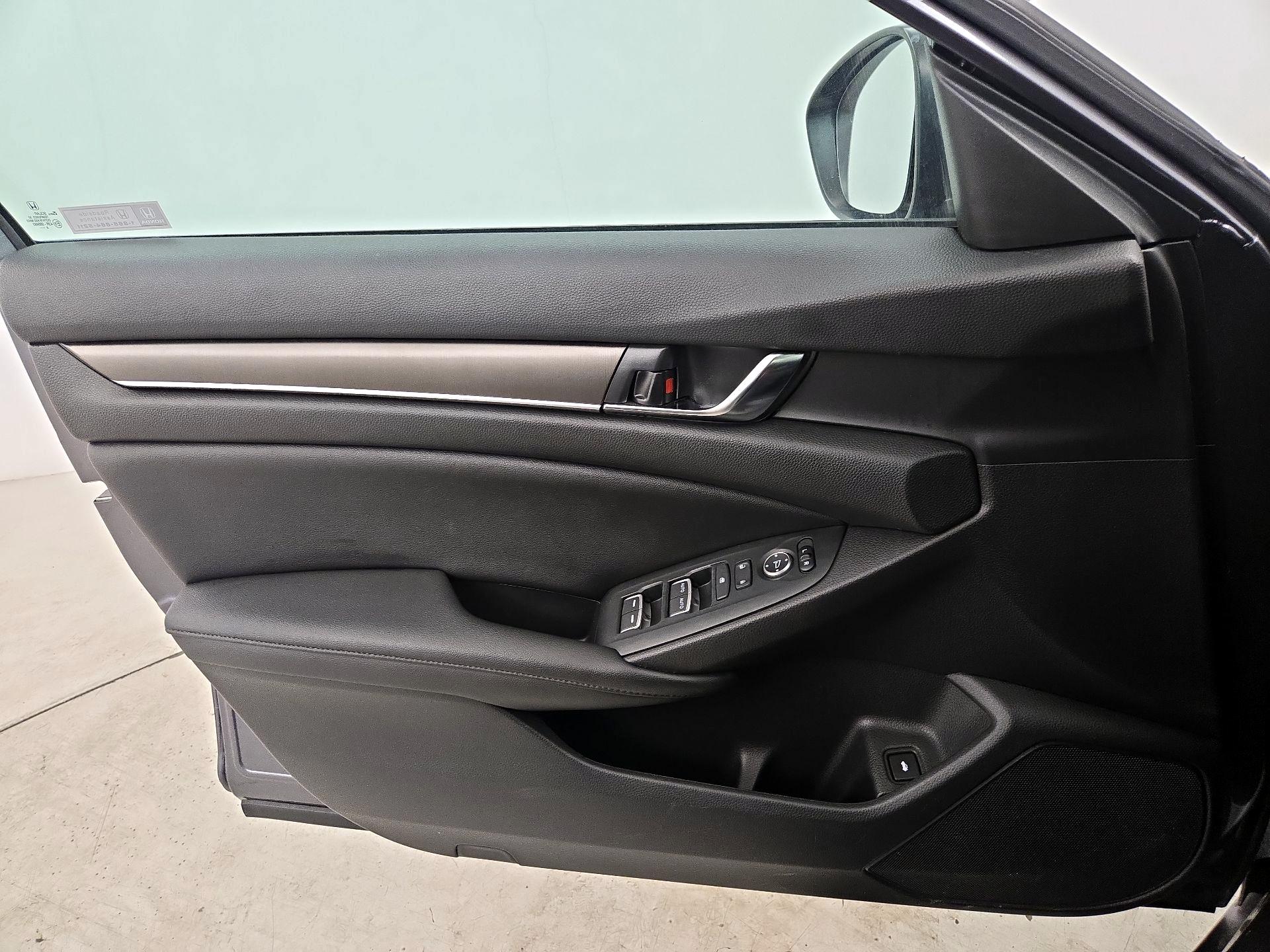 Thumbnail: 2020 Honda Accord - 12