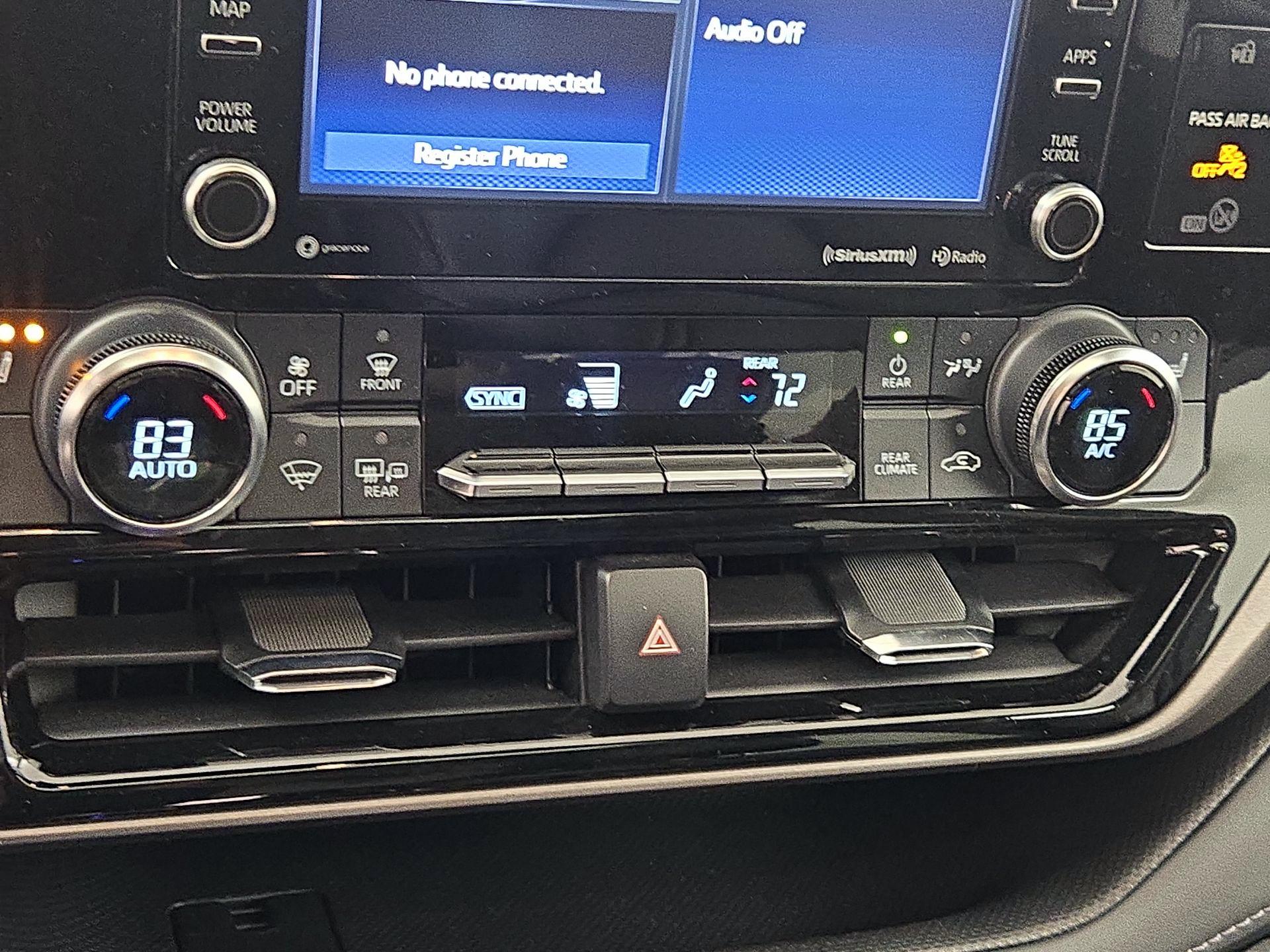 Thumbnail: 2022 Toyota Highlander - 16