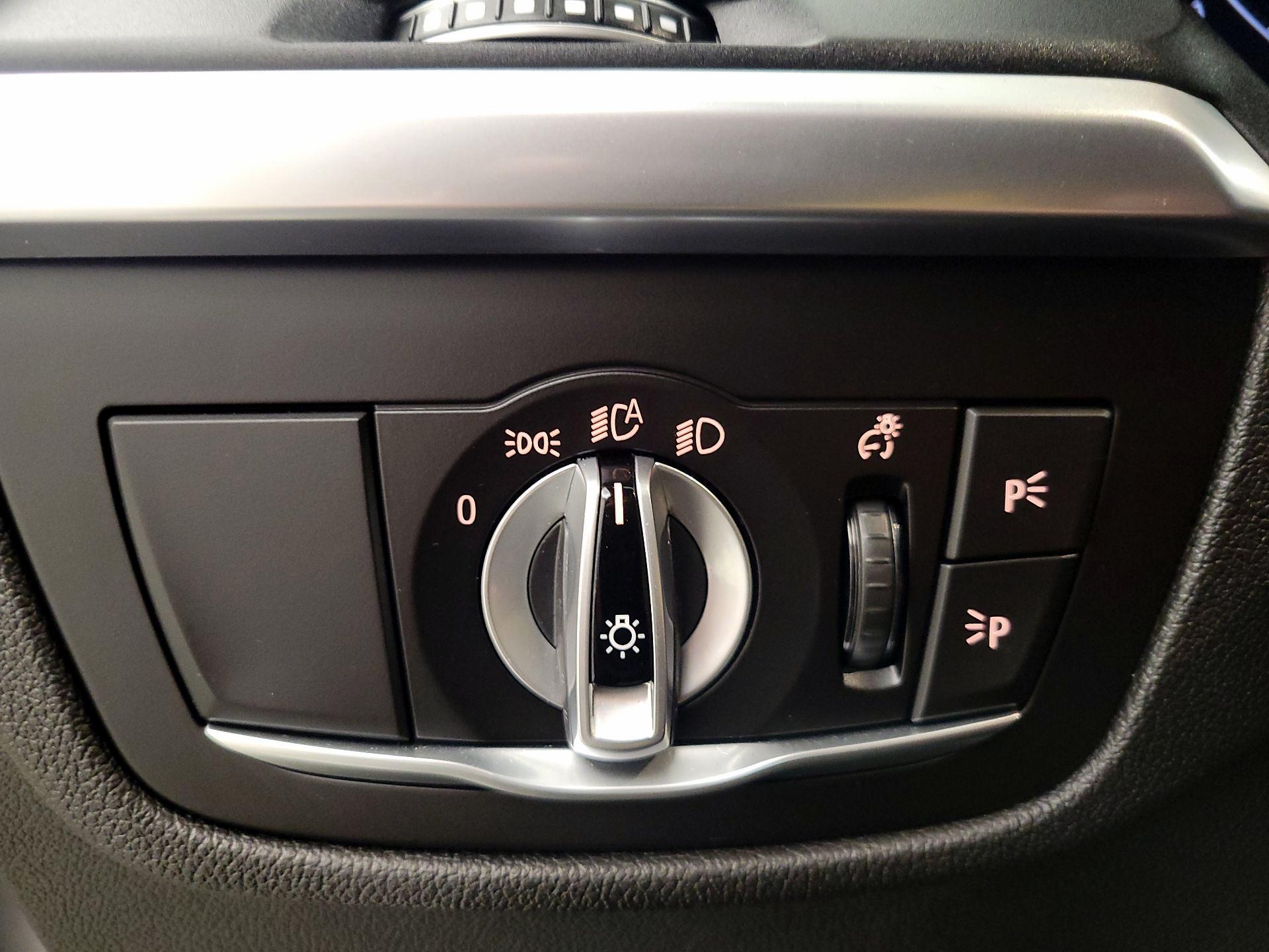 Thumbnail: 2023 BMW X3 - 13