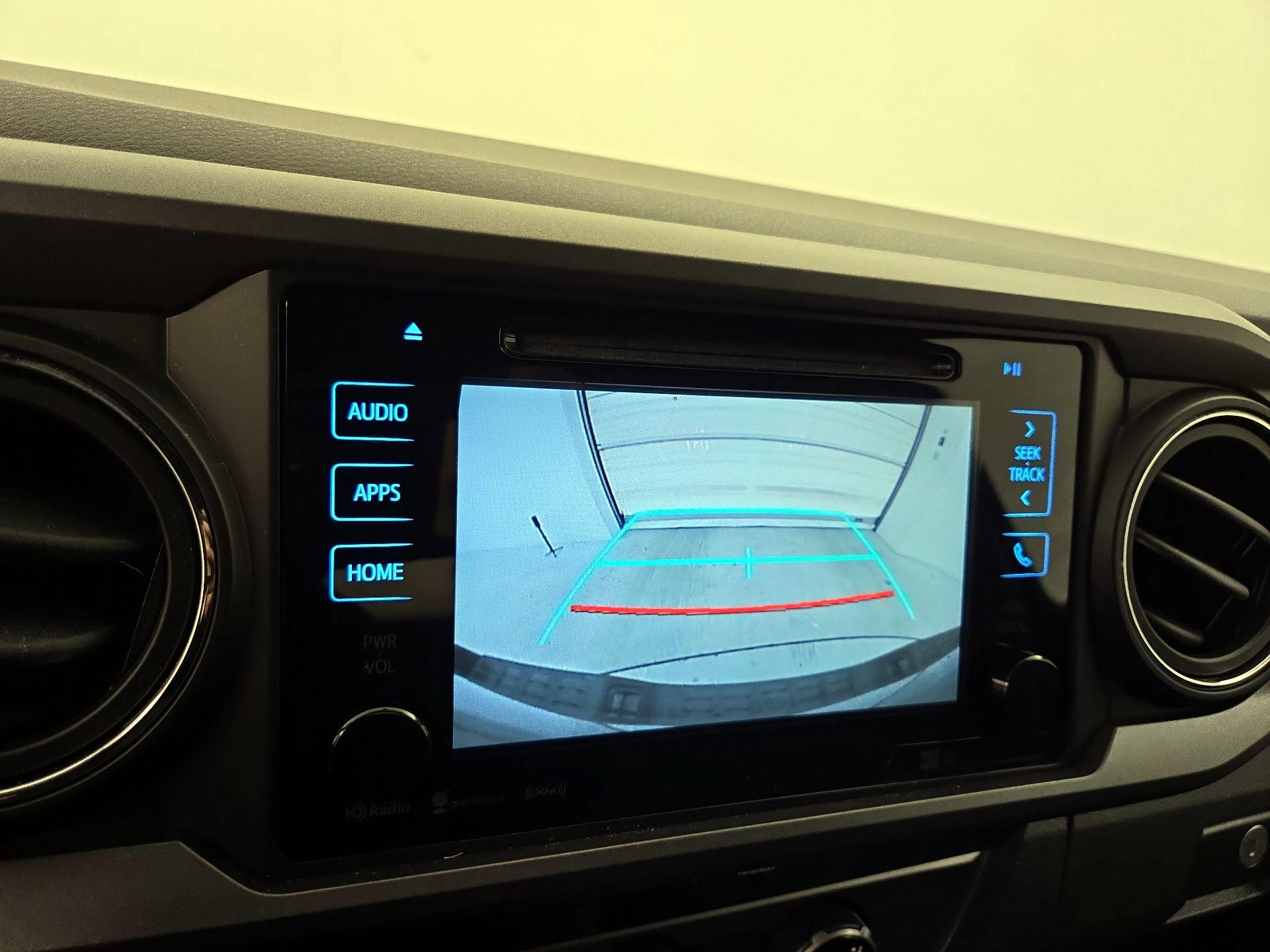 Thumbnail: 2016 Toyota Tacoma - 14