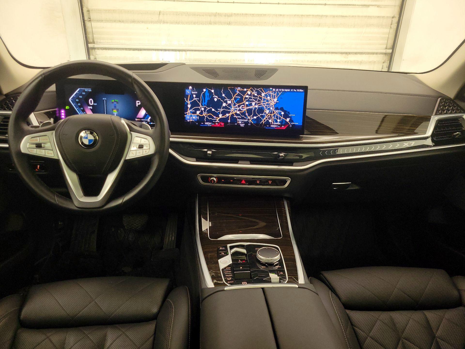 Thumbnail: 2023 BMW X7 - 9