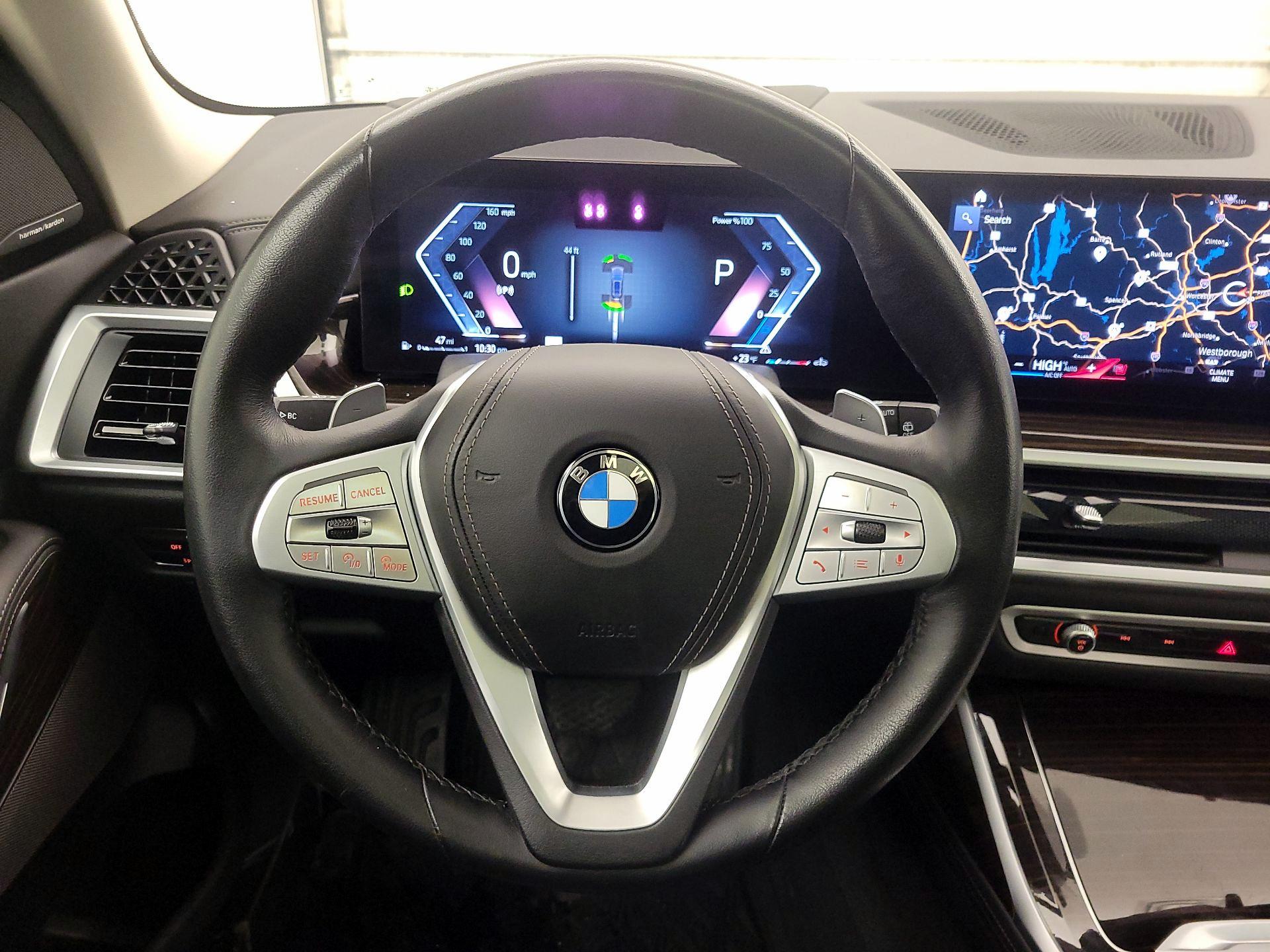 Thumbnail: 2023 BMW X7 - 10