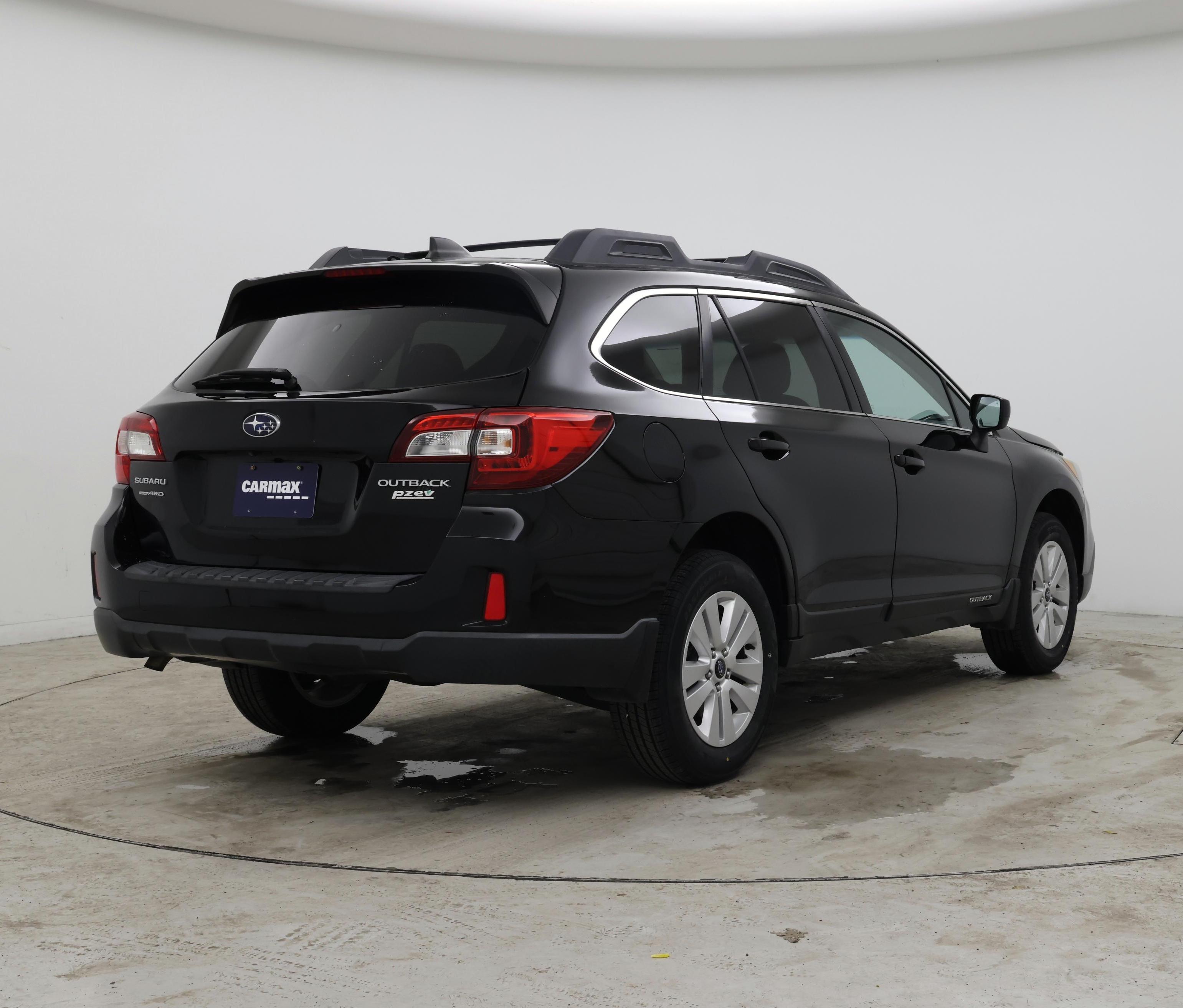 Thumbnail: 2017 Subaru Outback - 8