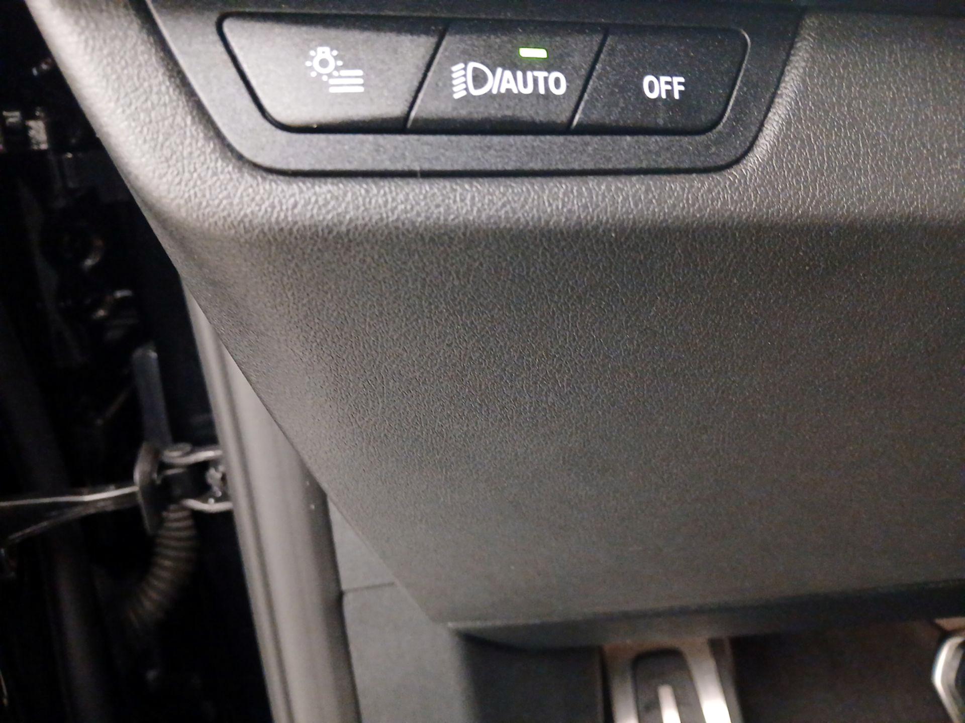 Thumbnail: 2025 BMW X2 - 13