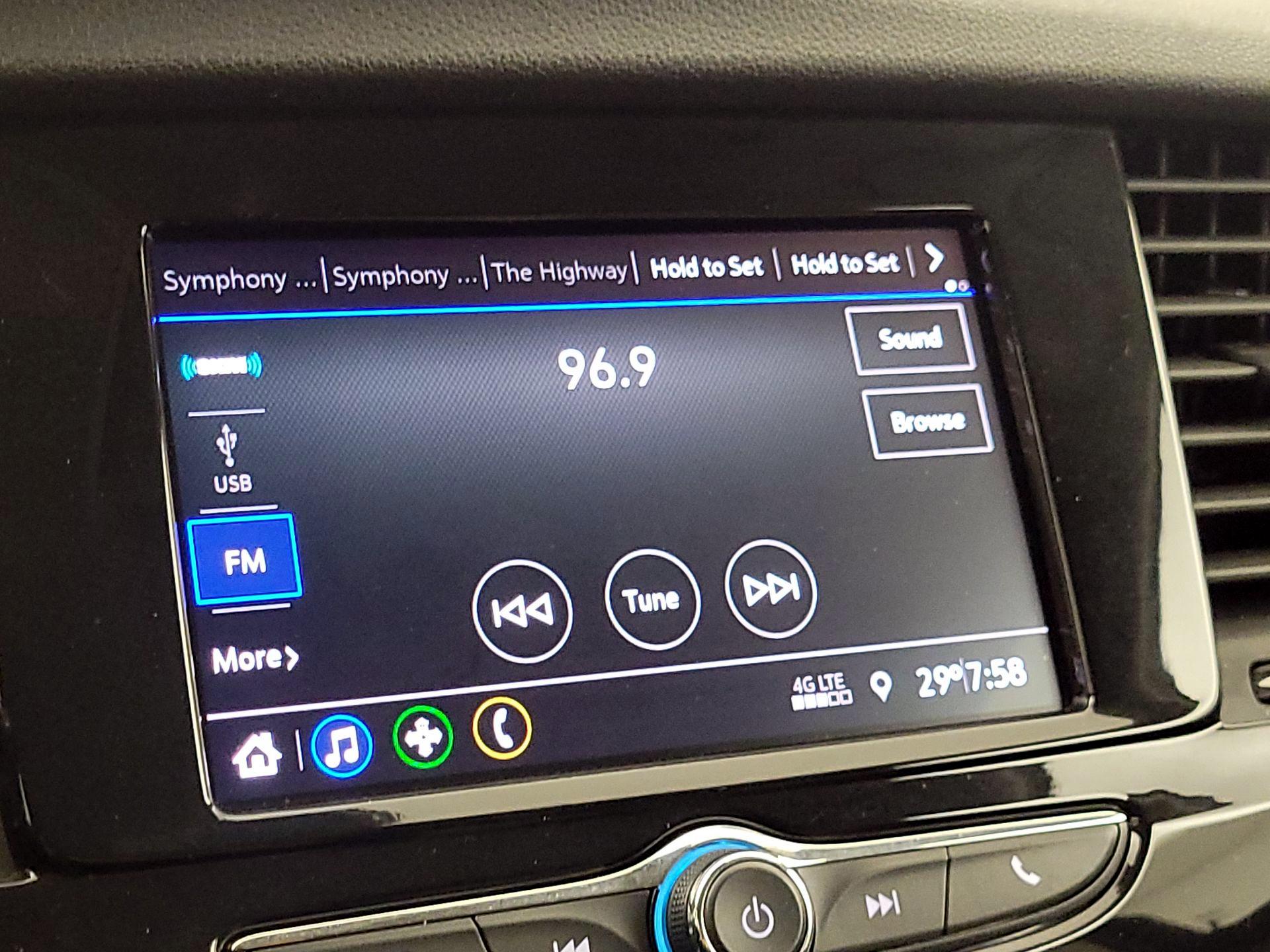 Thumbnail: 2022 Buick Encore - 15