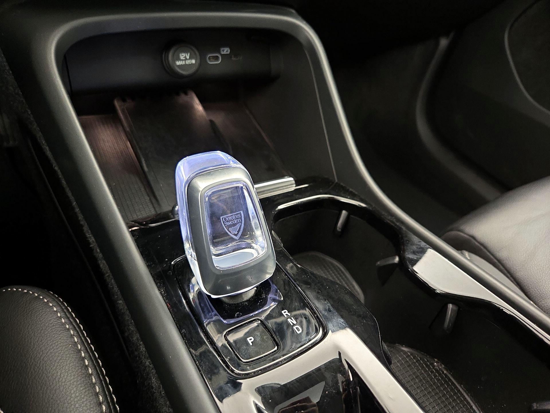 Thumbnail: 2023 Volvo XC40 - 18