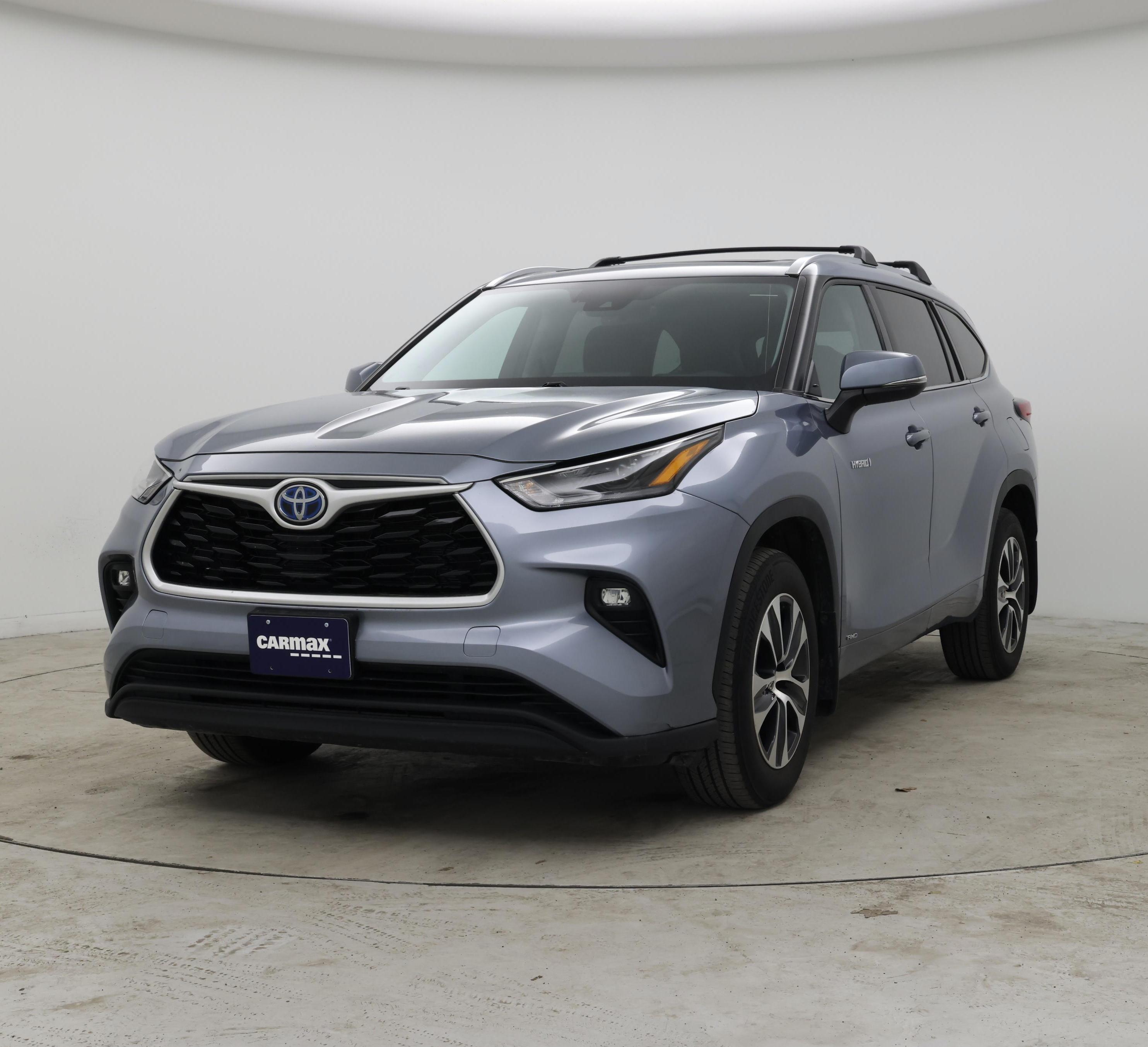 Thumbnail: 2021 Toyota Highlander - 4