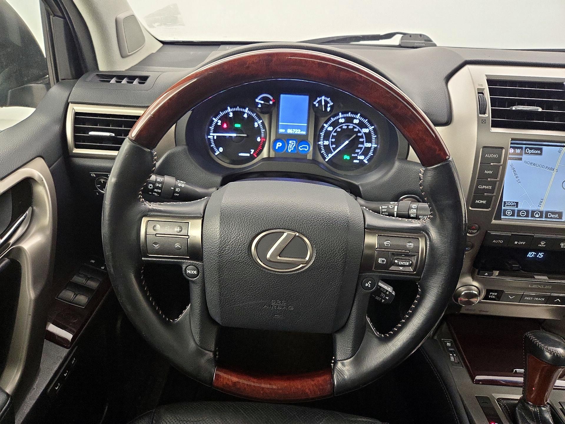 Thumbnail: 2016 Lexus GX - 10