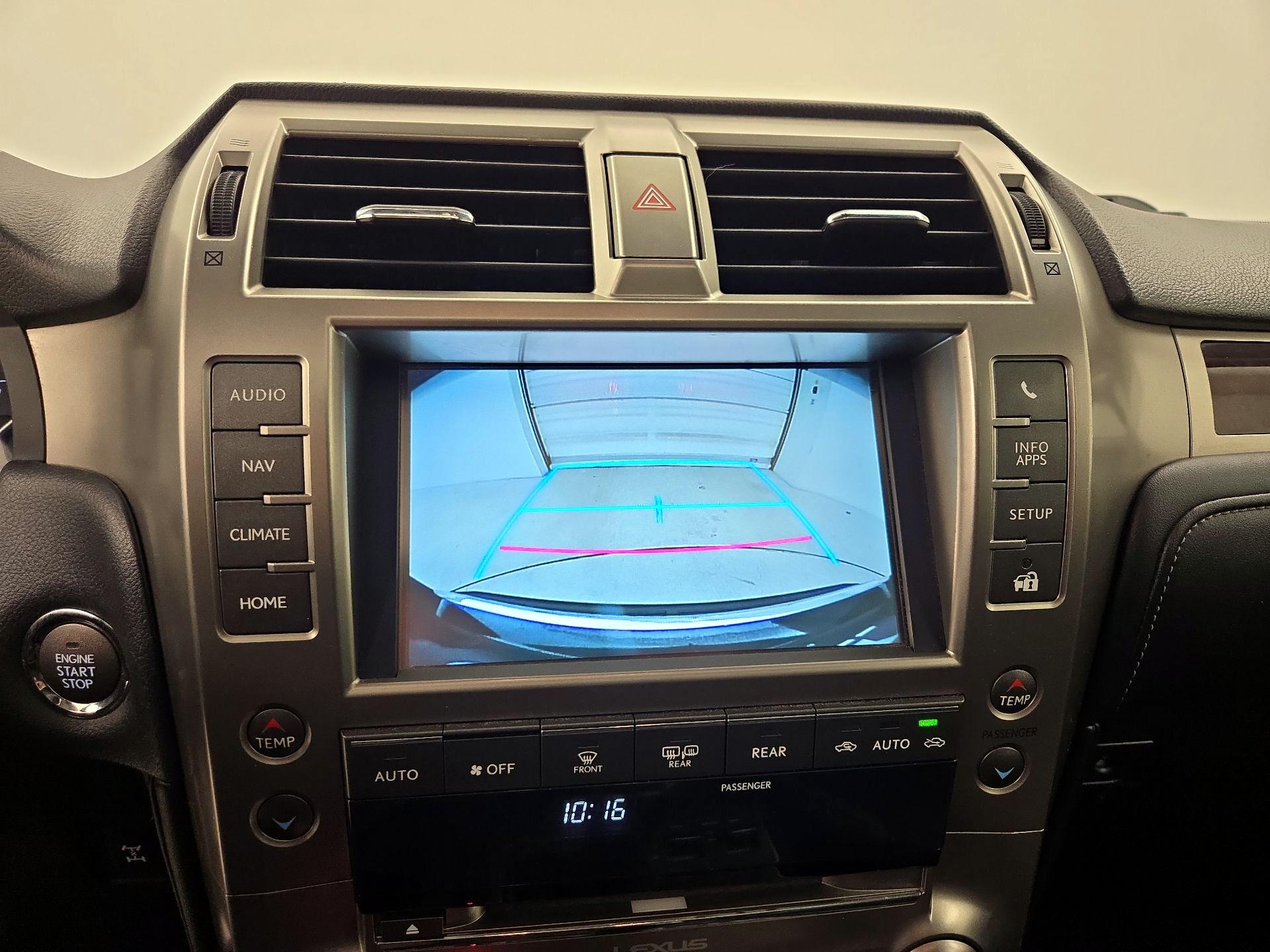 Thumbnail: 2016 Lexus GX - 15