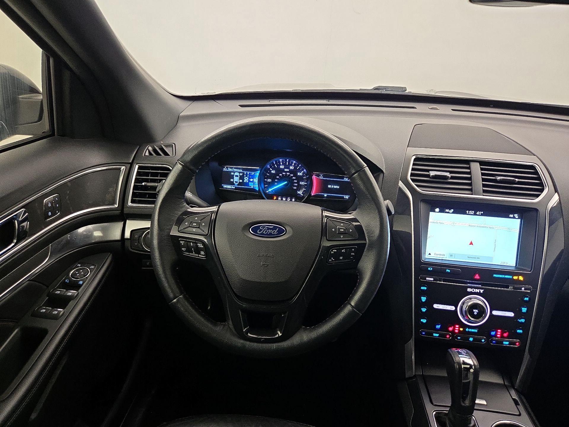 Thumbnail: 2018 Ford Explorer - 10