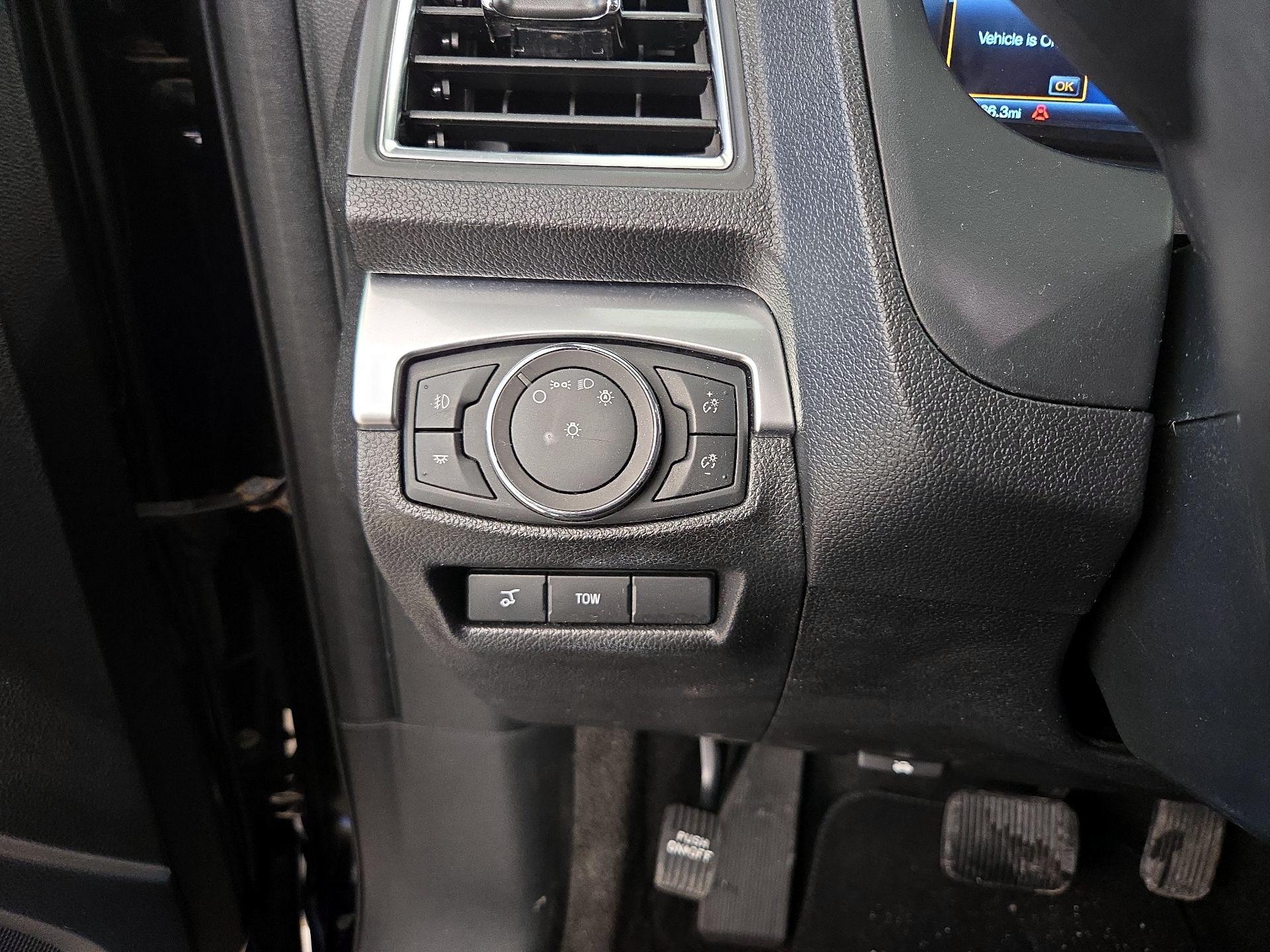 Thumbnail: 2018 Ford Explorer - 13