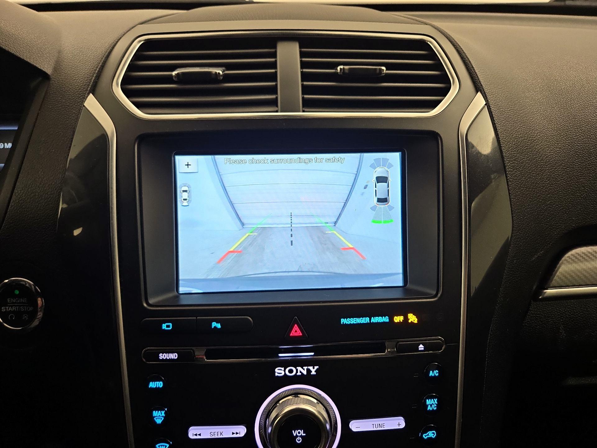 Thumbnail: 2018 Ford Explorer - 15